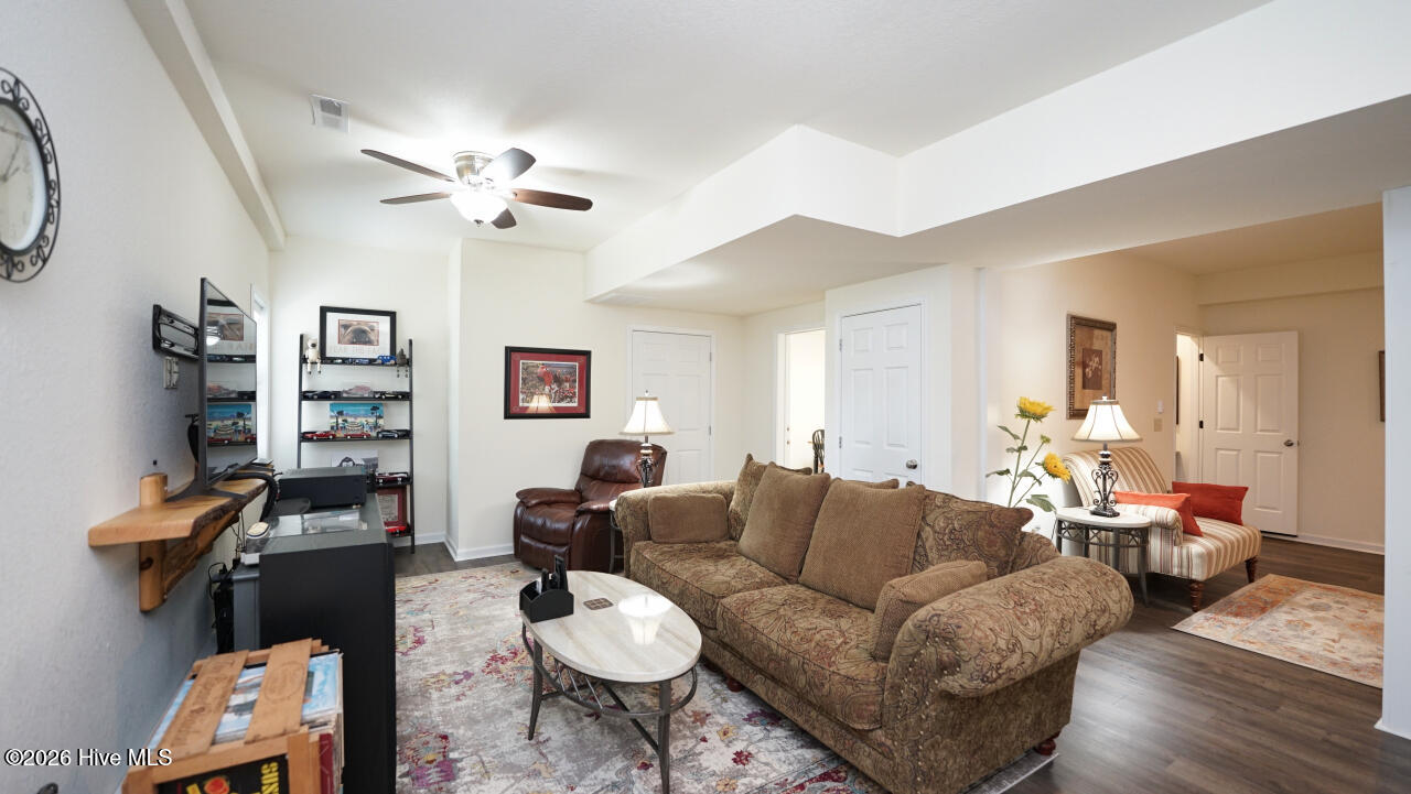 215 Kirby Lane Property Photo 49