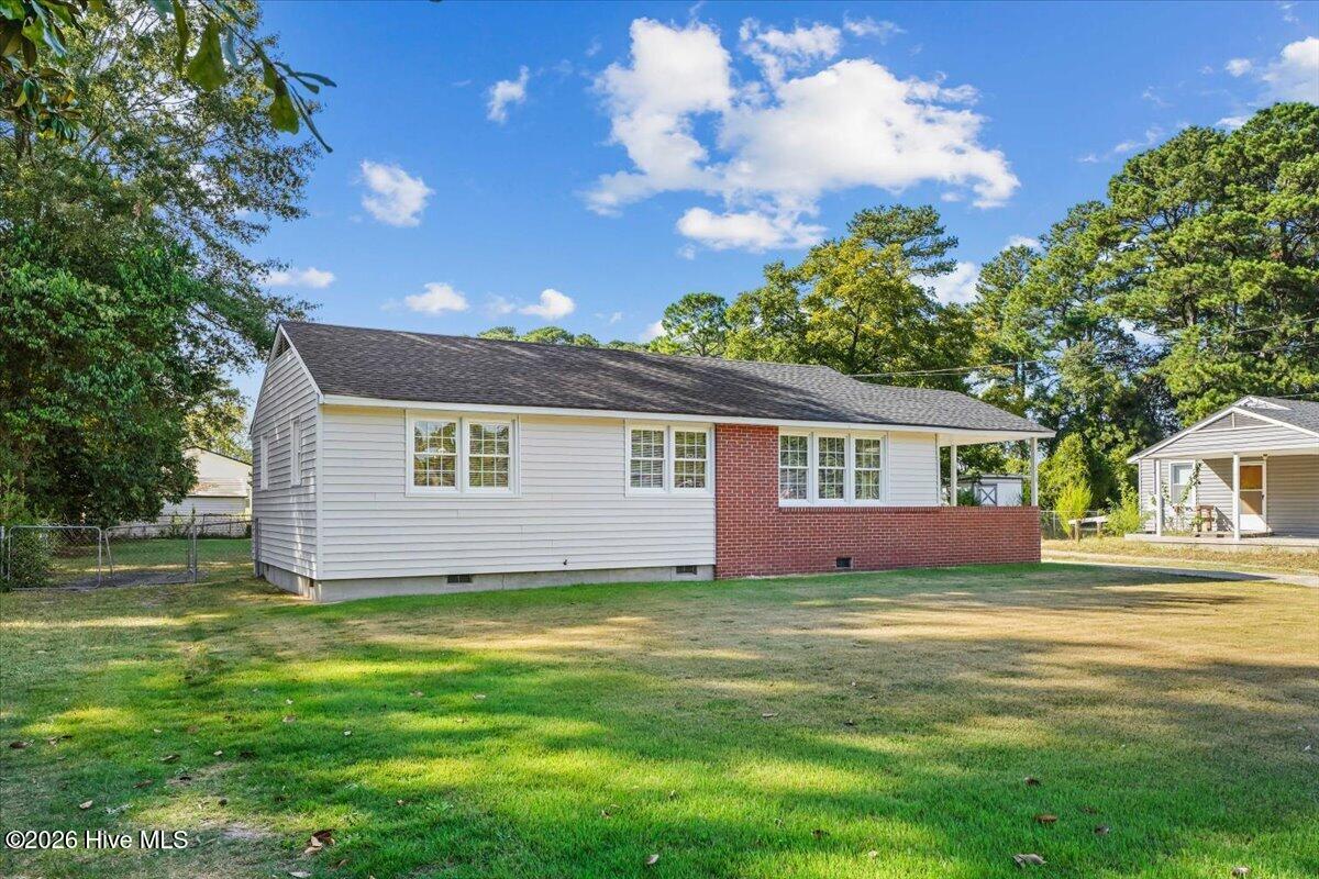 1305 N Robin Street Property Photo 1