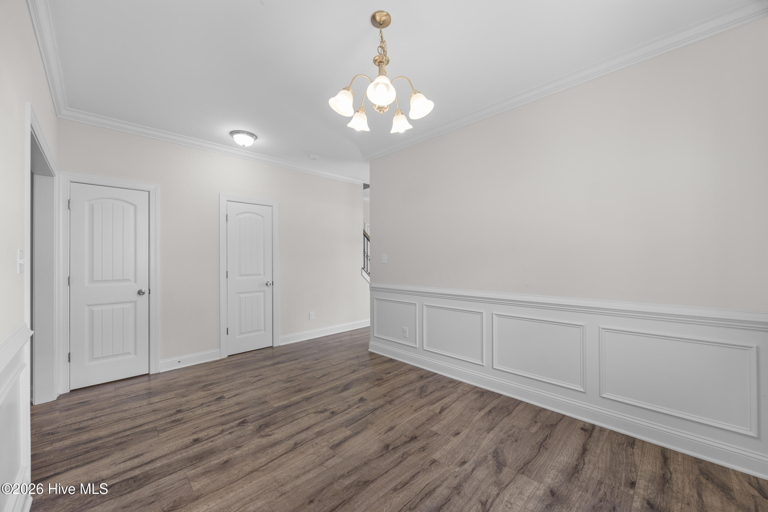 499 Pebble Shore Drive Property Photo 10