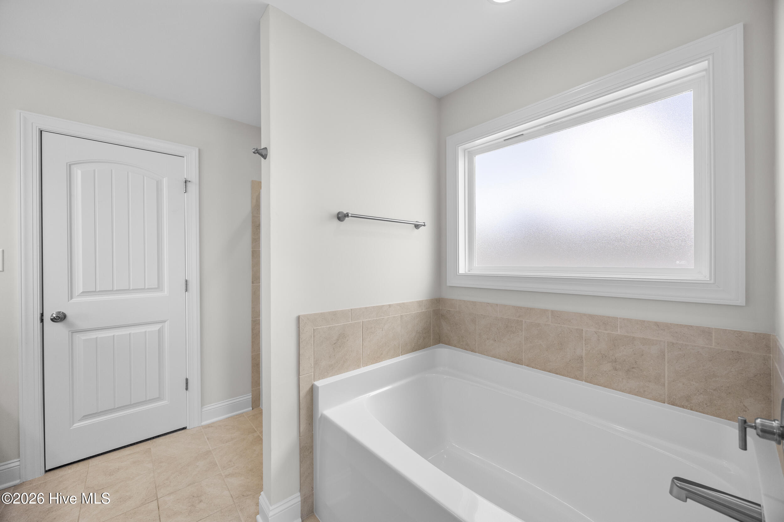 499 Pebble Shore Drive Property Photo 24