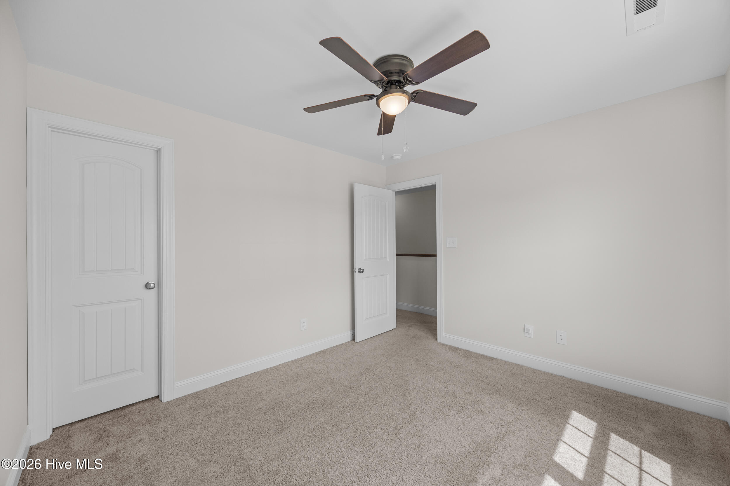 499 Pebble Shore Drive Property Photo 33