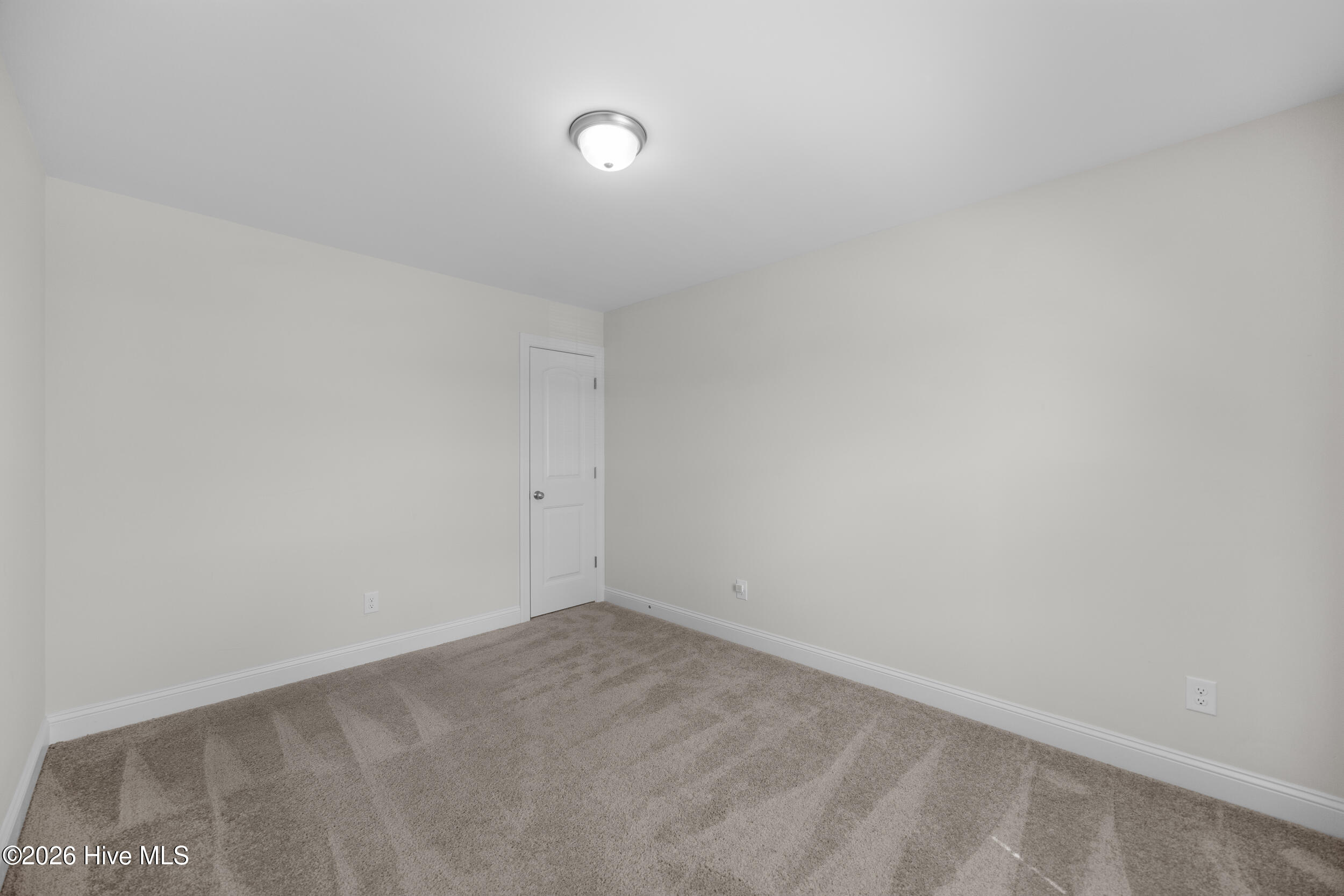 499 Pebble Shore Drive Property Photo 35