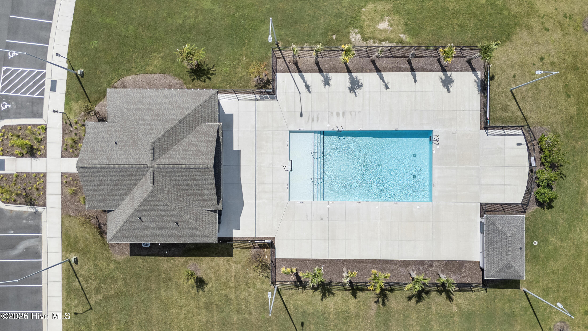 499 Pebble Shore Drive Property Photo 44