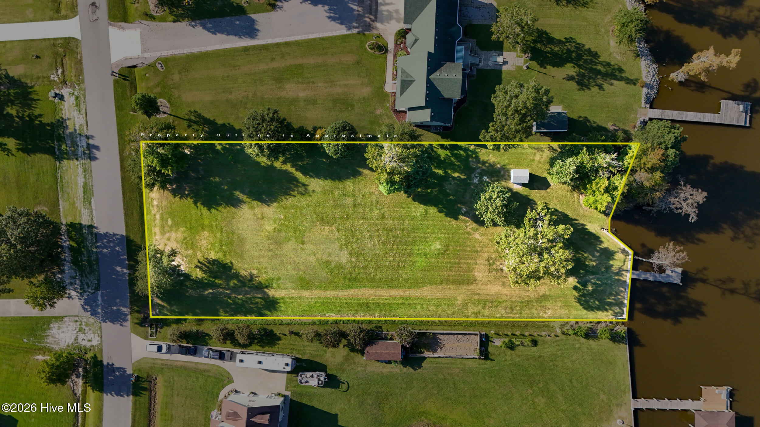 449 24 Pointe Vista Drive Property Photo 1