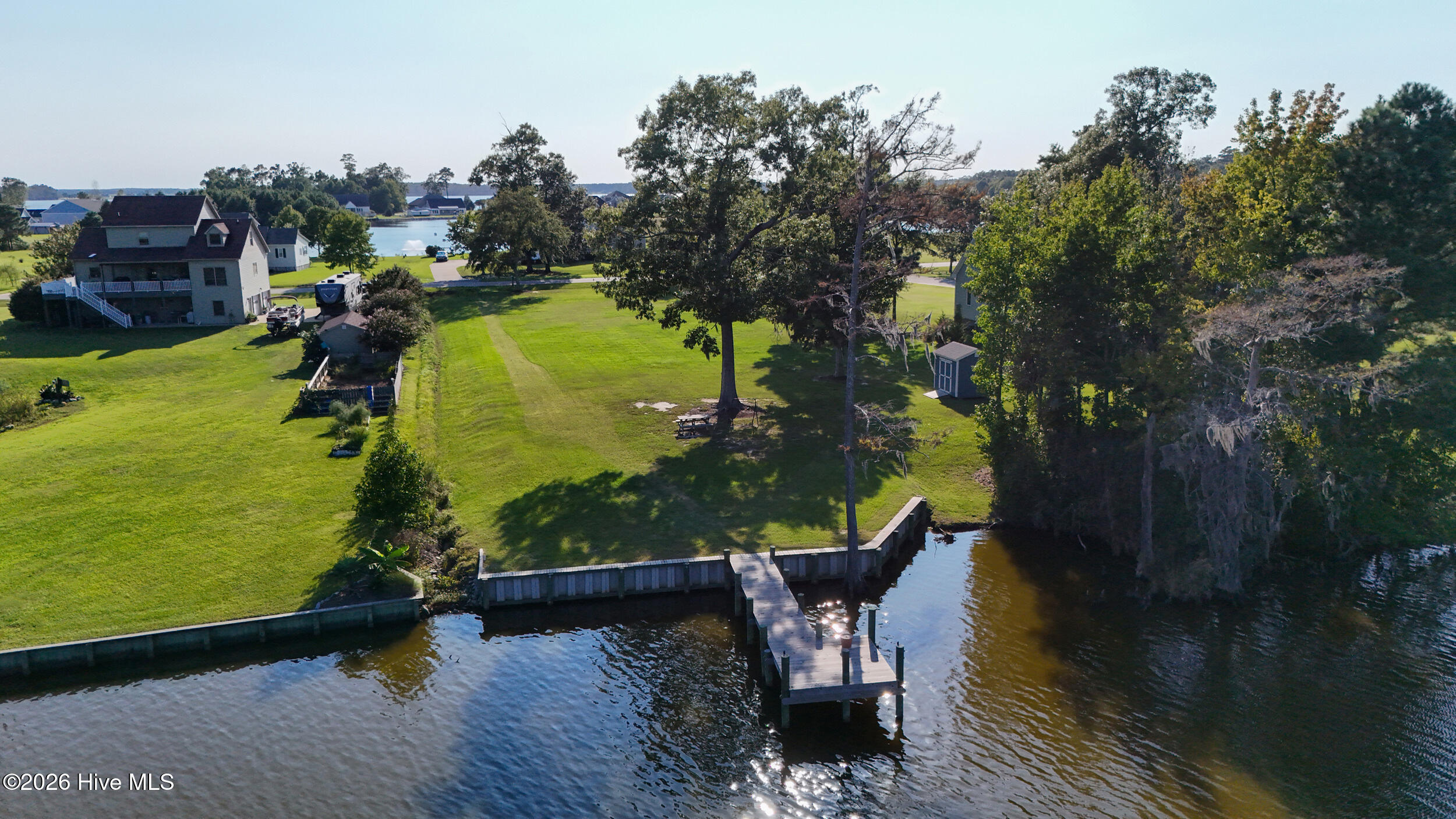 449 24 Pointe Vista Drive Property Photo 4