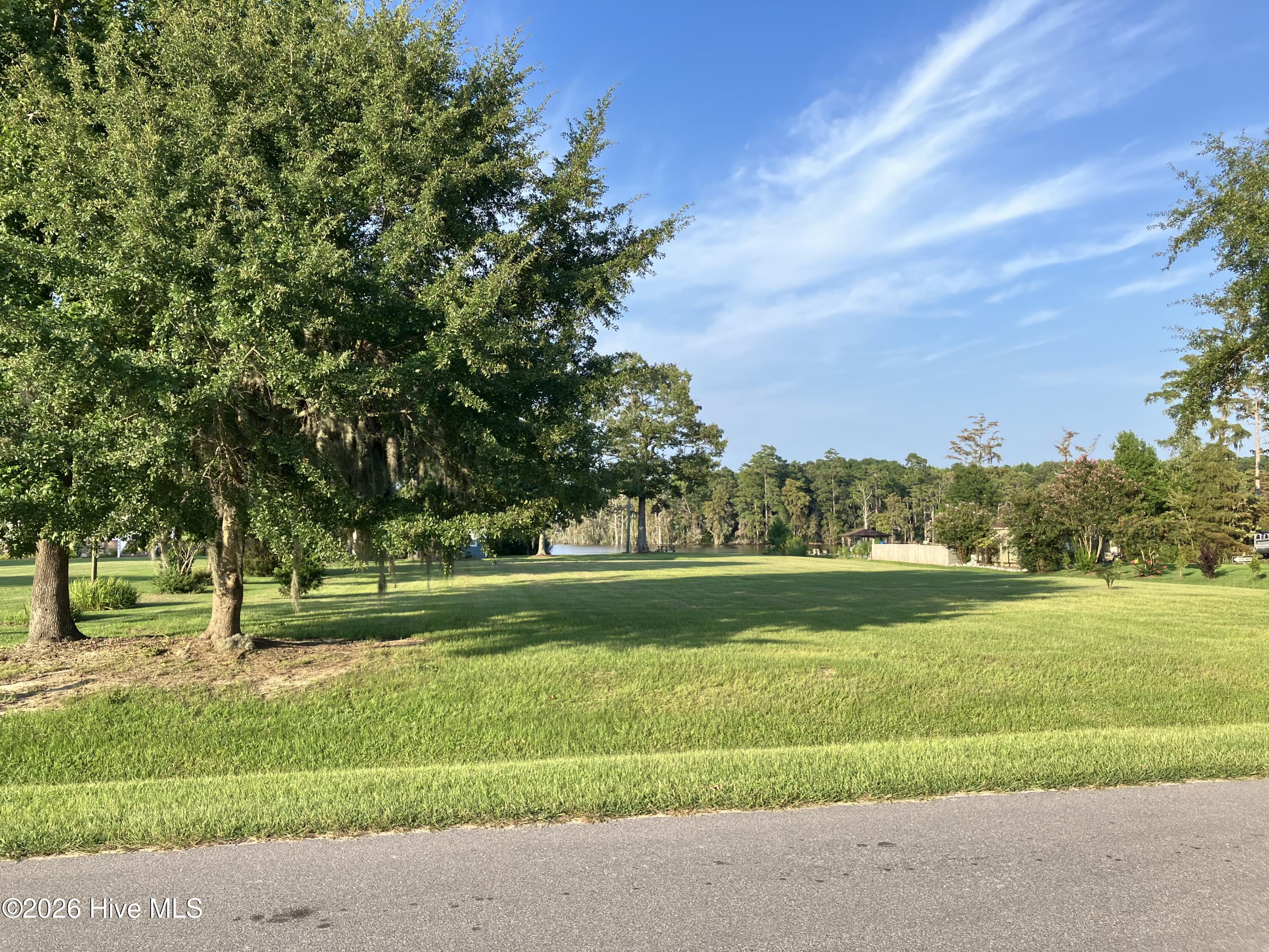 449 24 Pointe Vista Drive Property Photo 6
