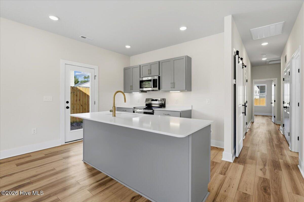 1502 Erwin Road Property Photo 7