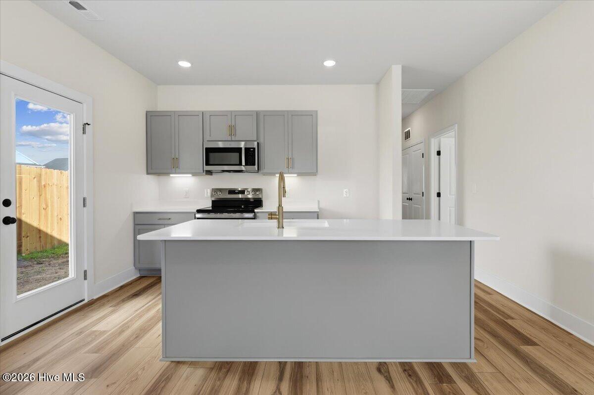 1502 Erwin Road Property Photo 8