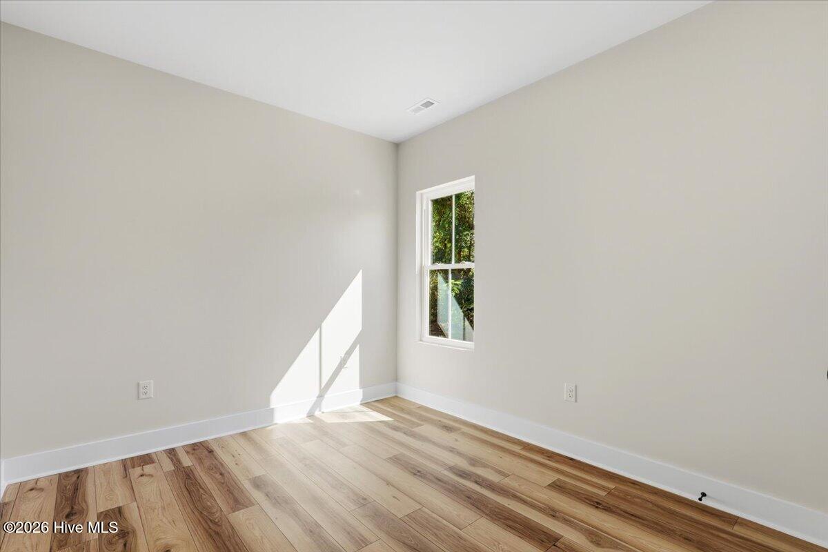 1502 Erwin Road Property Photo 22