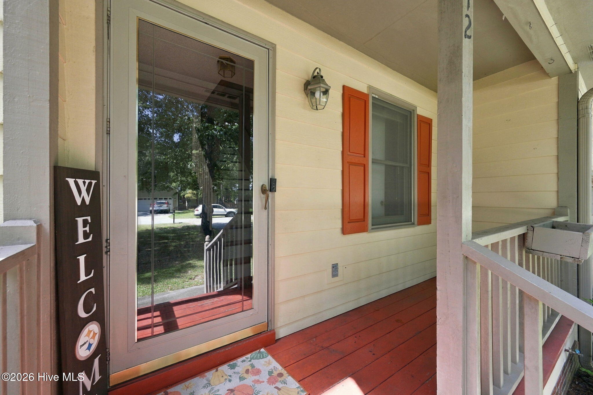 1142 Lakeview Avenue Property Photo 3