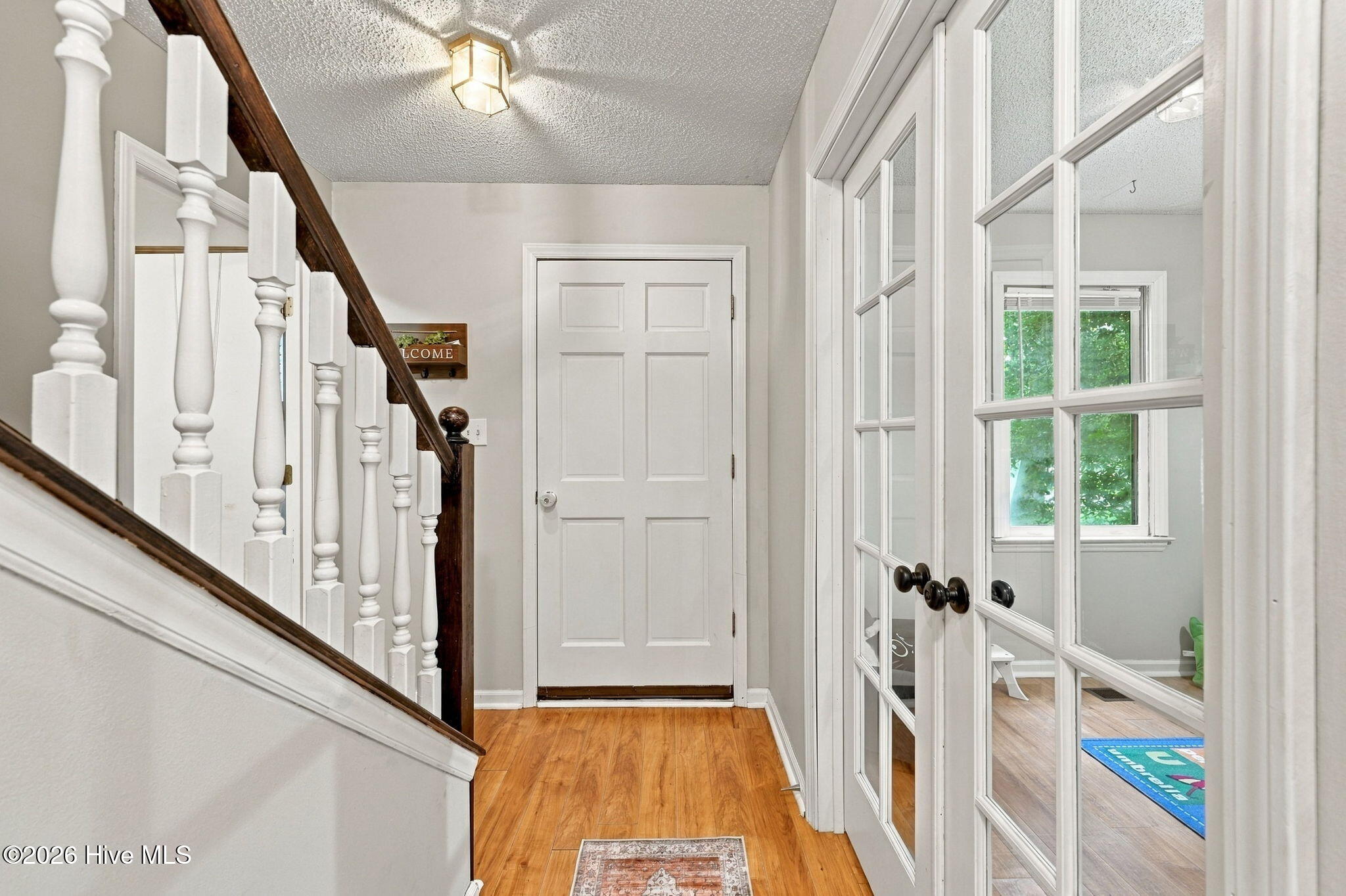 1142 Lakeview Avenue Property Photo 5