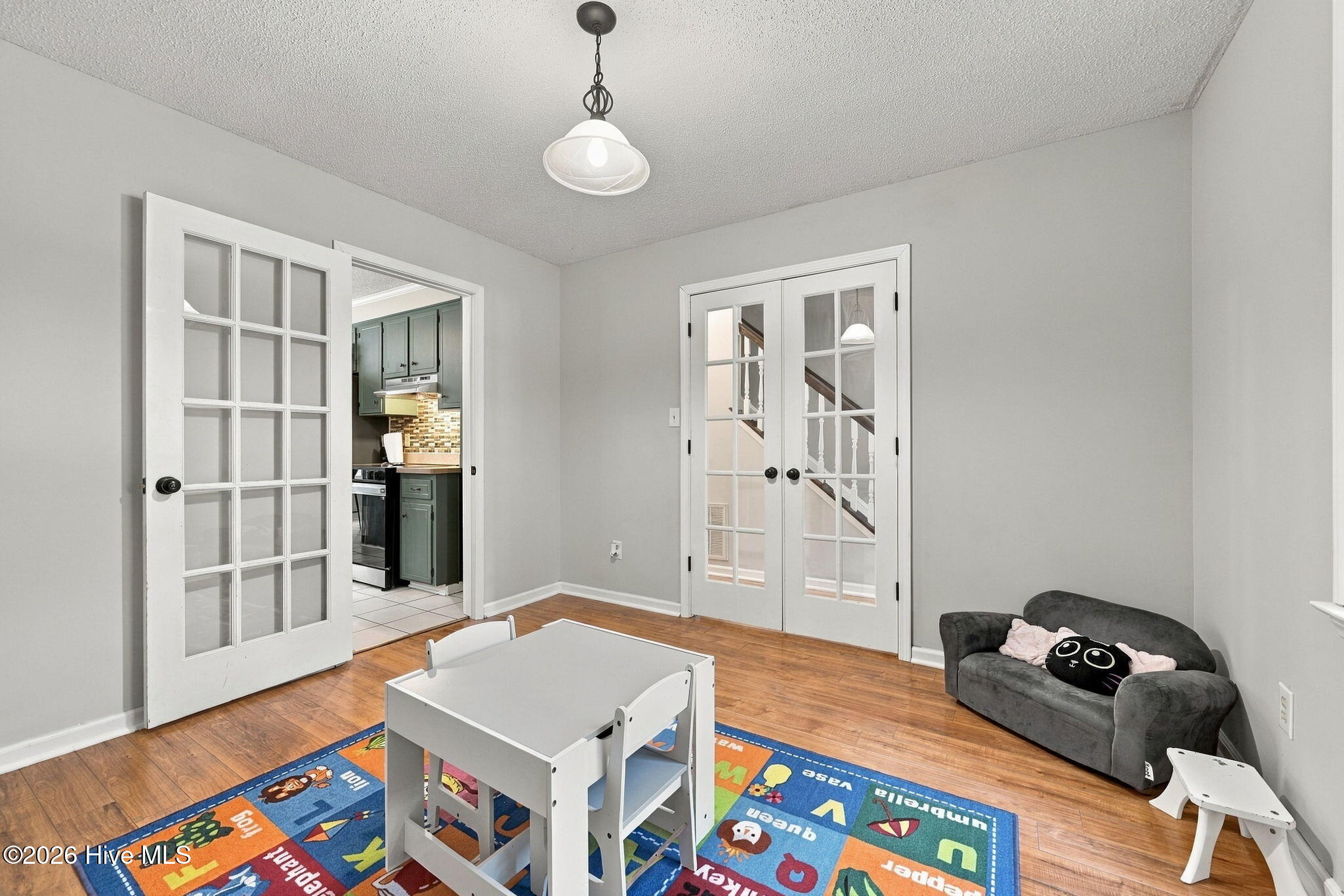 1142 Lakeview Avenue Property Photo 8