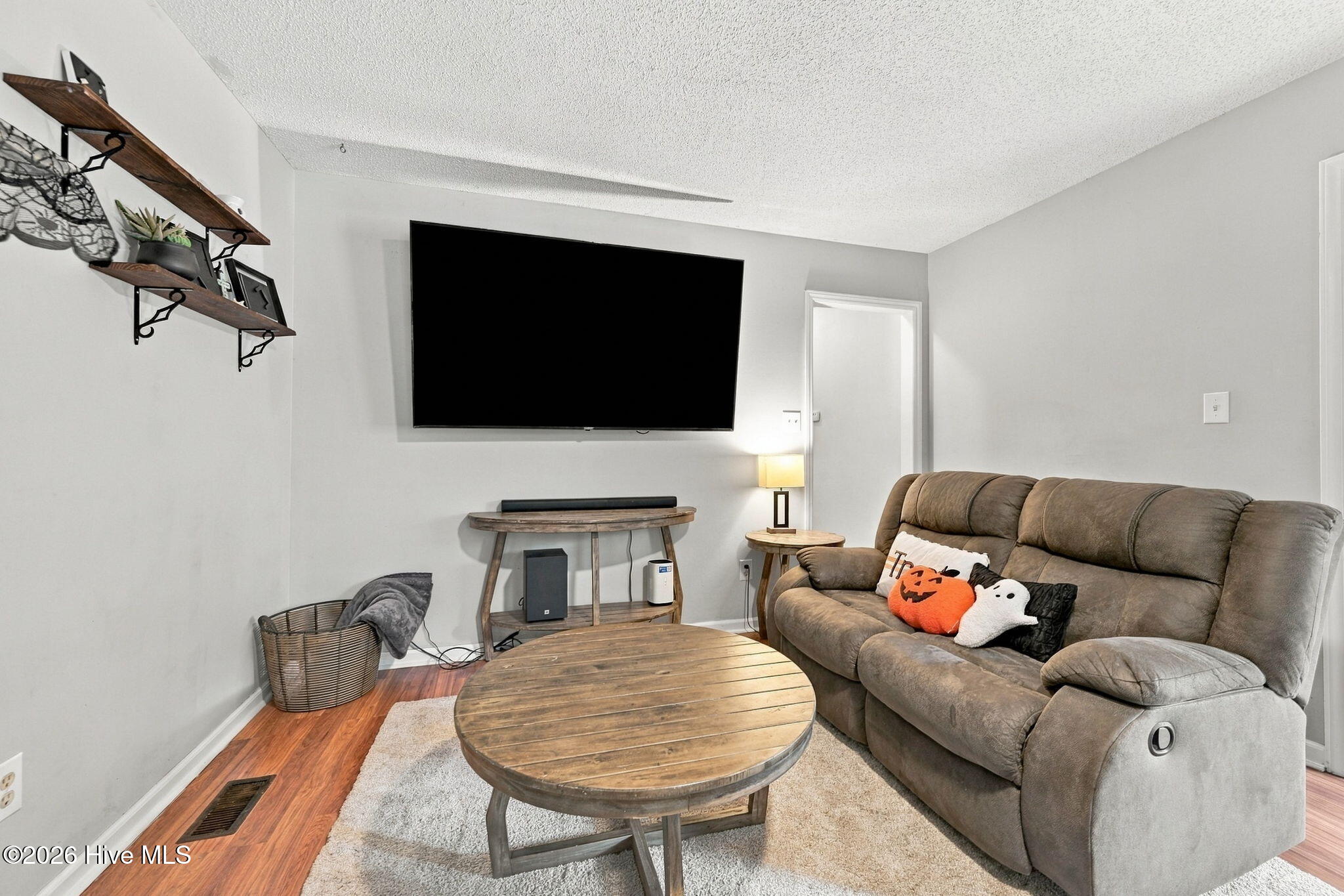 1142 Lakeview Avenue Property Photo 10