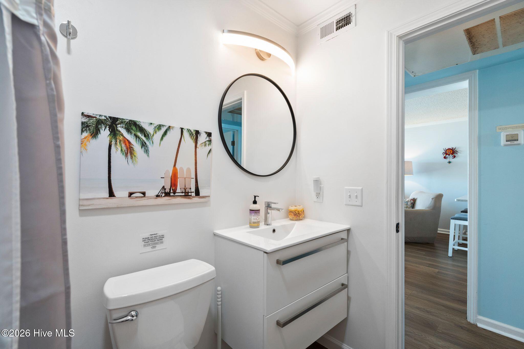918 Carolina Beach Avenue N Apt 3e Property Photo 29