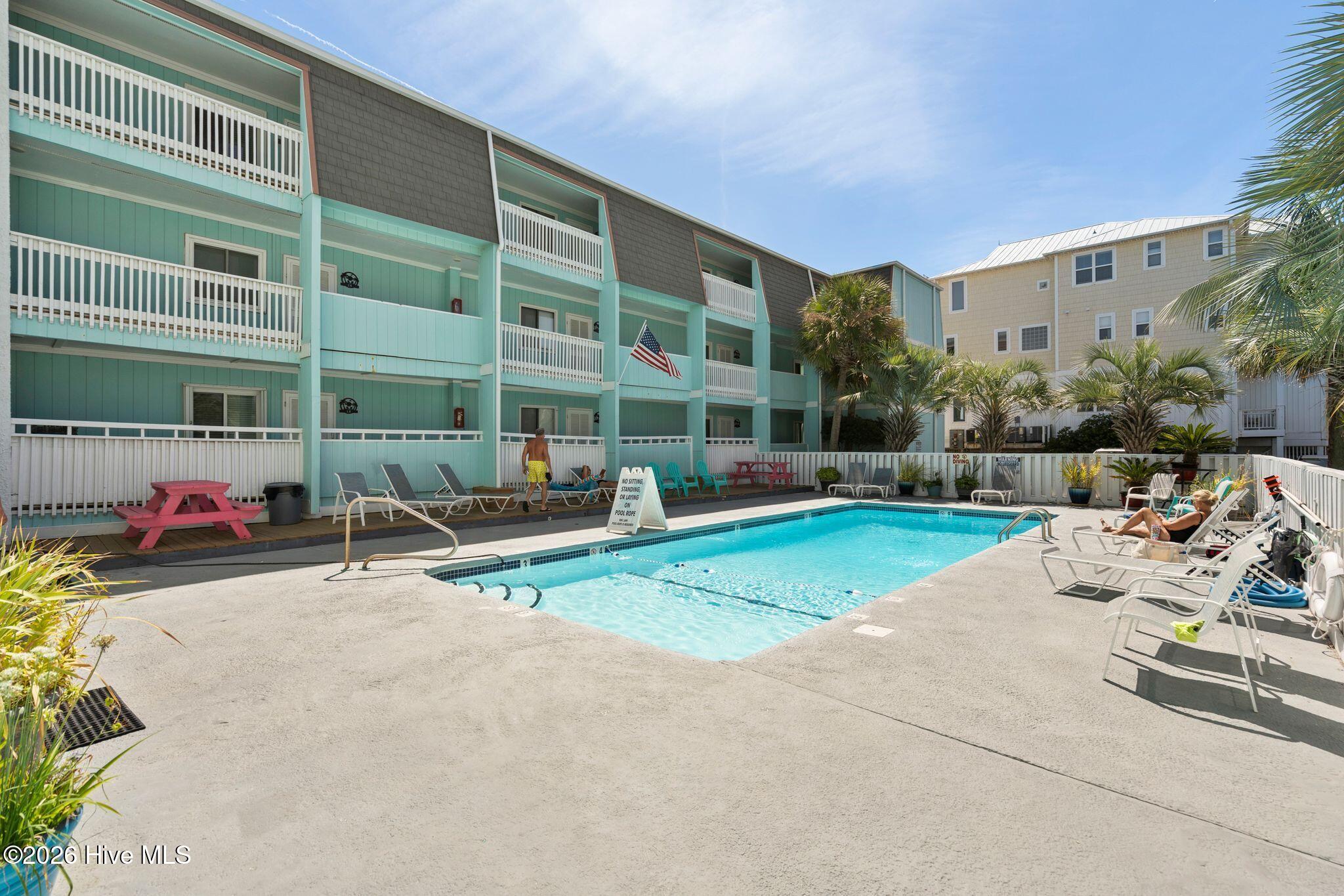 918 Carolina Beach Avenue N Apt 3e Property Photo 35