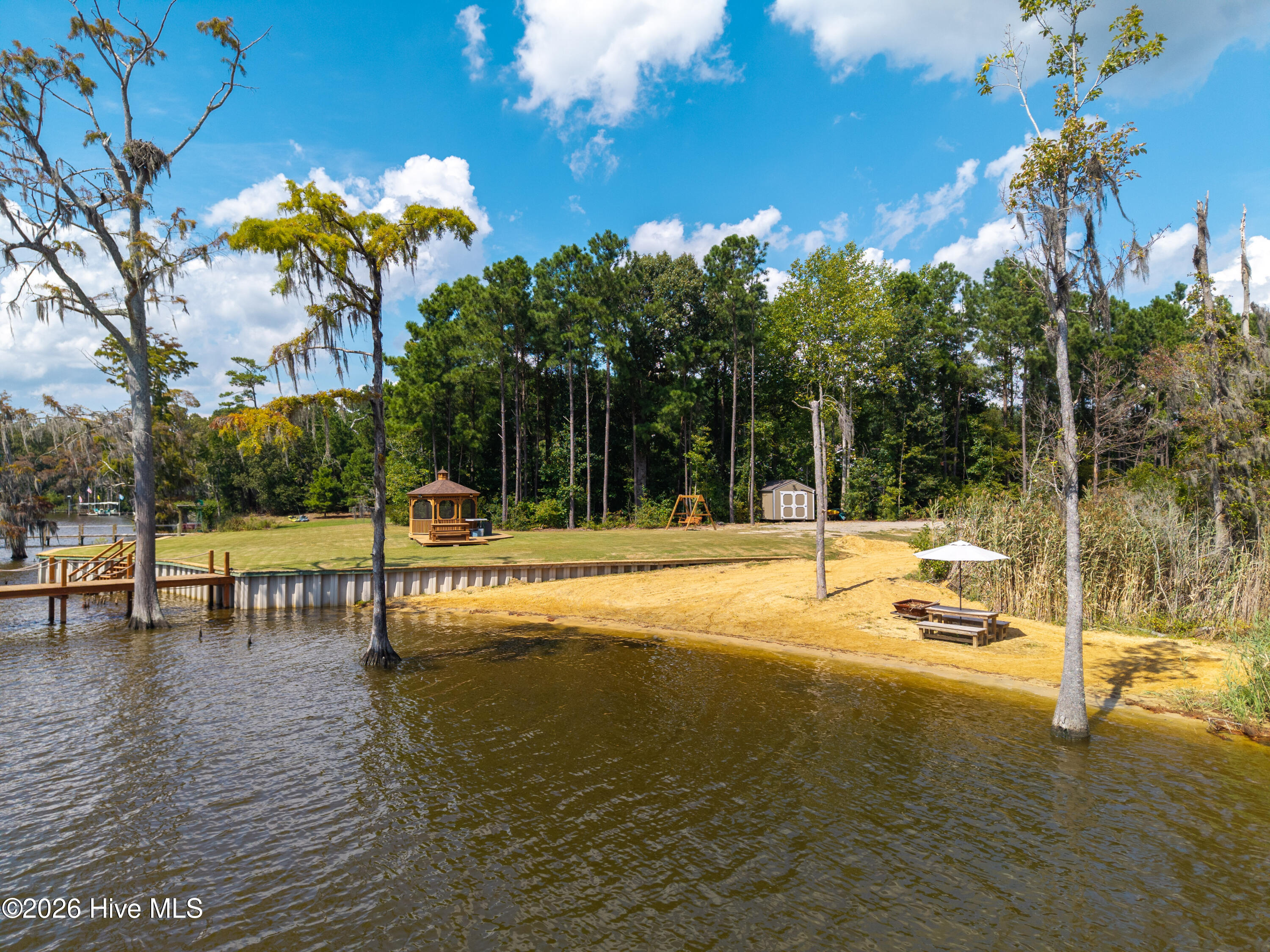 120 Evergreen Drive Property Photo 1