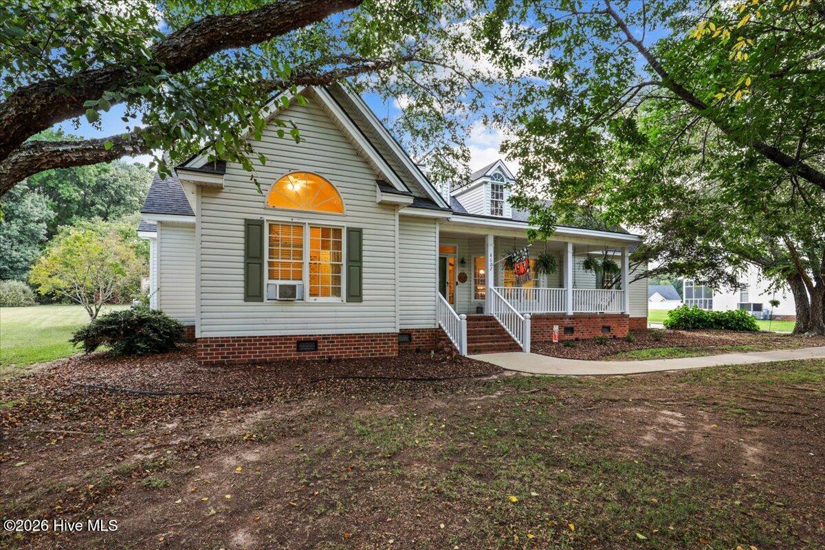 8622 Carter Grove Drive Property Photo 1