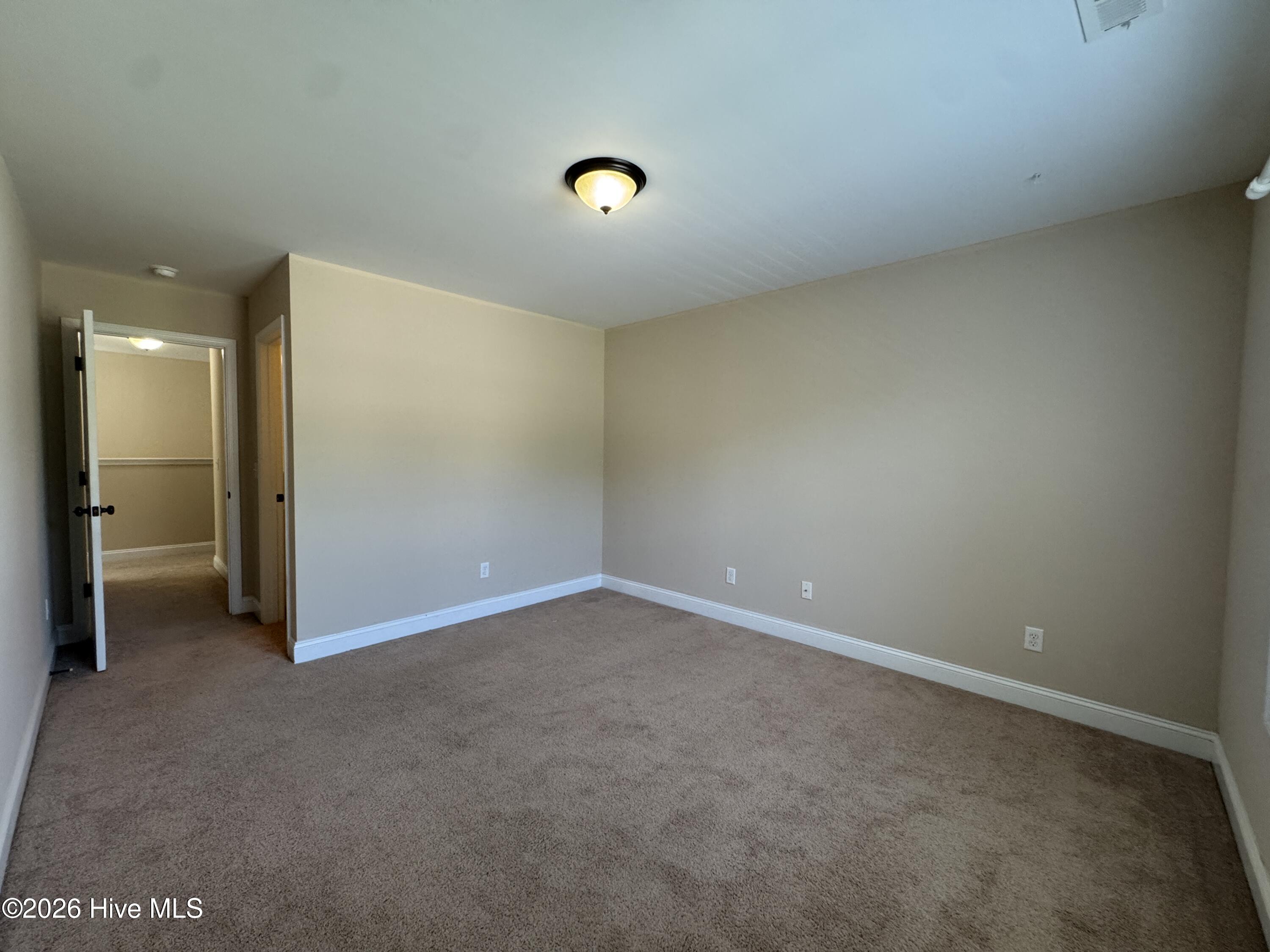 107 Roughleaf Trail Property Photo 21