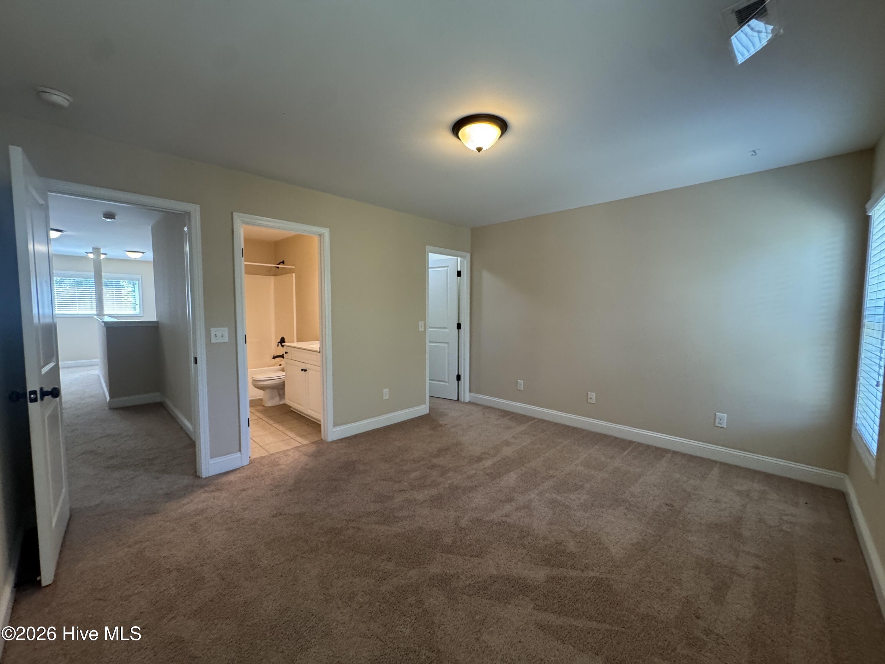 107 Roughleaf Trail Property Photo 25