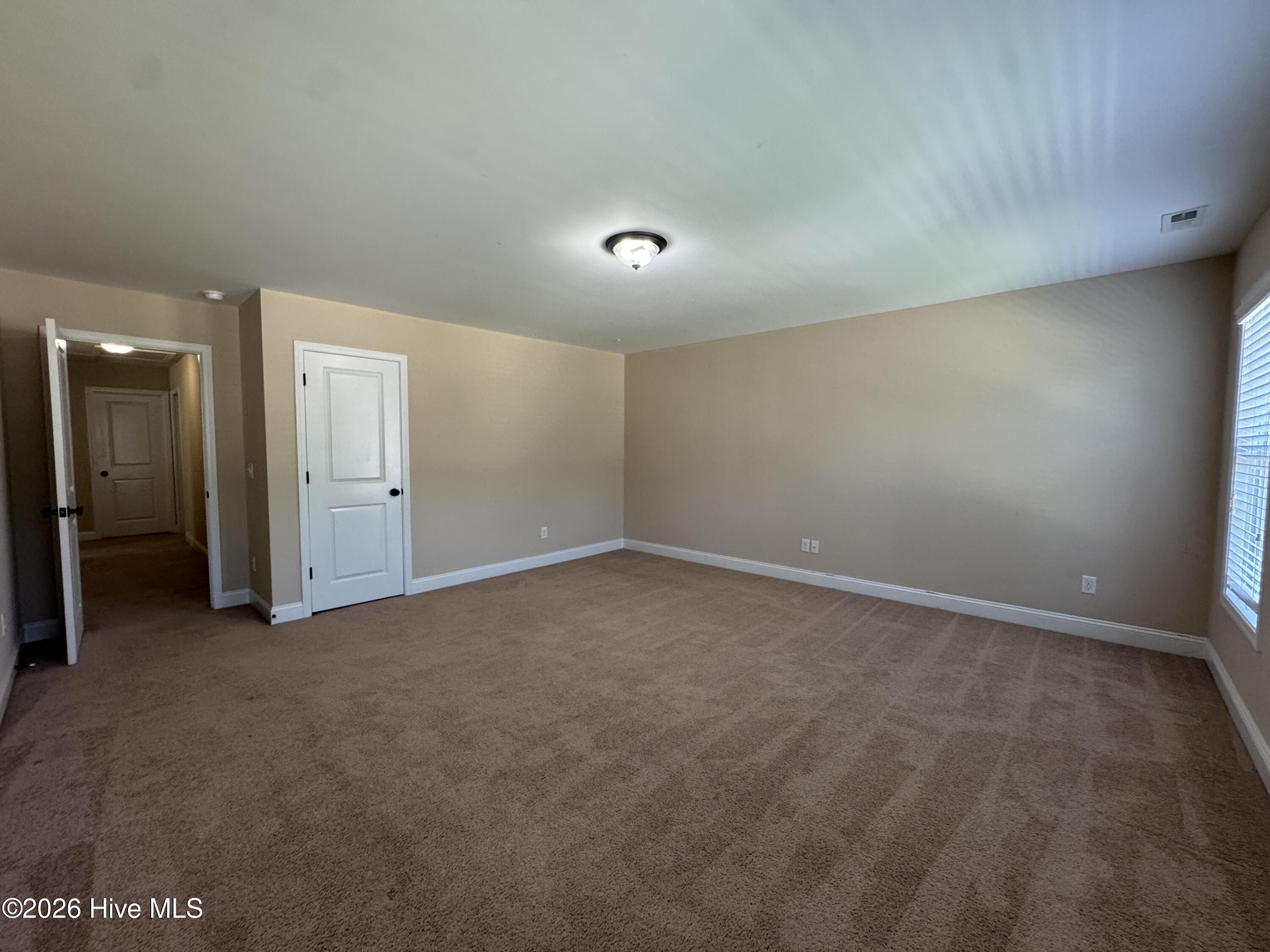 107 Roughleaf Trail Property Photo 31