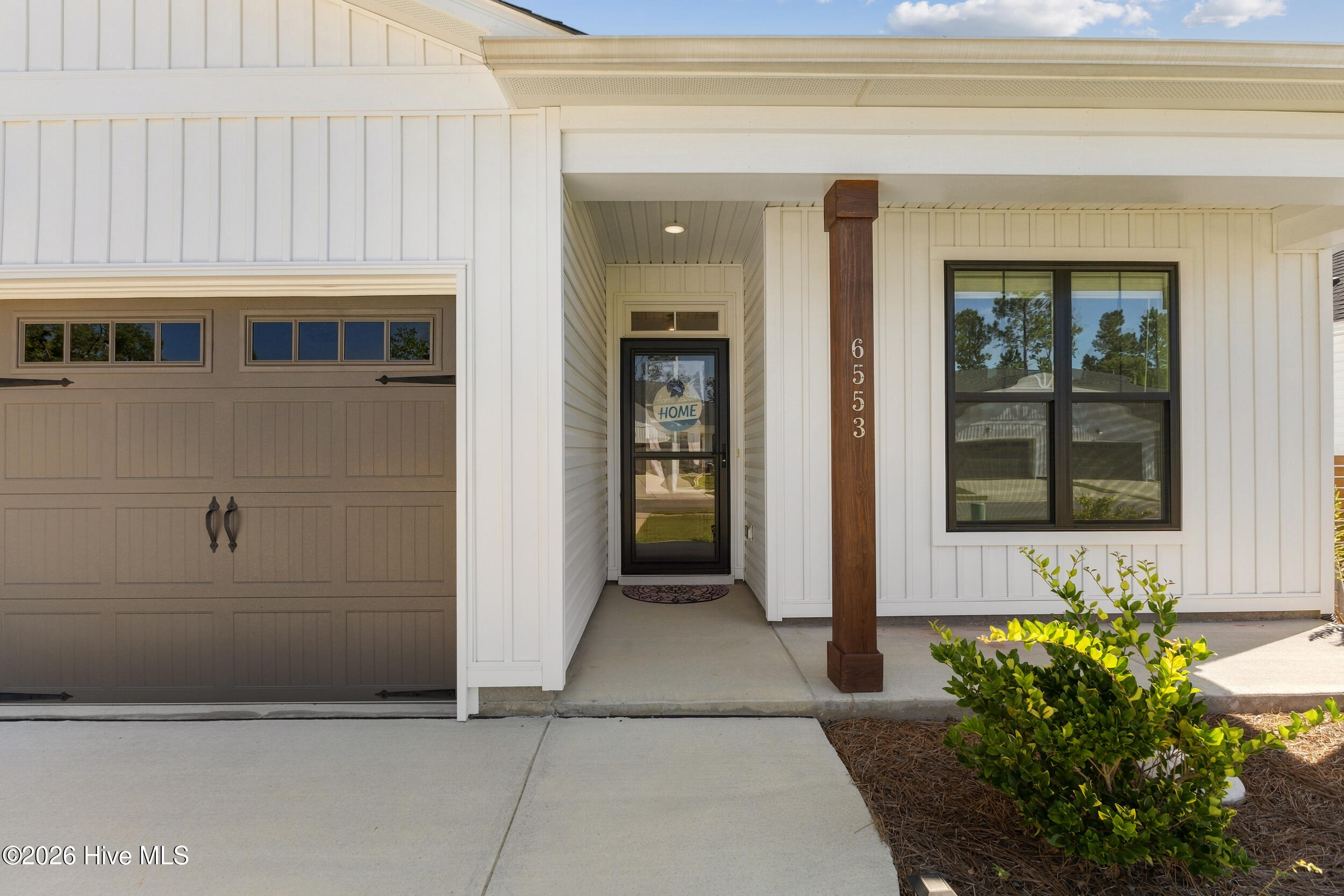 6553 Pinnacle Point Property Photo 5