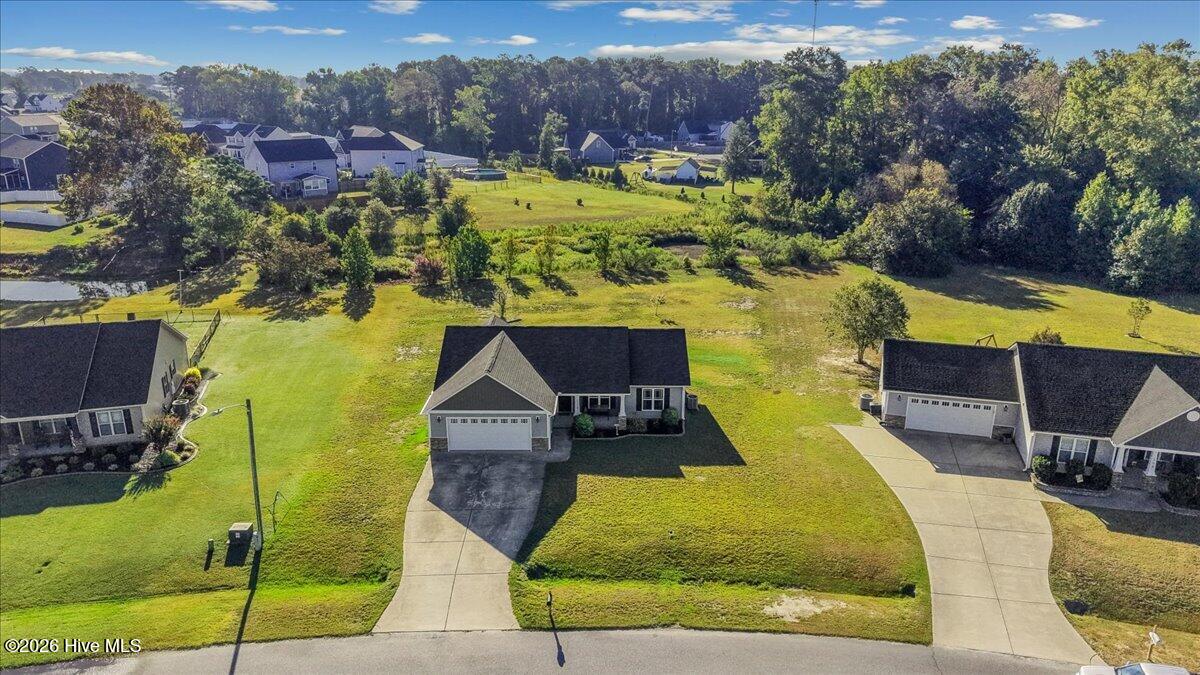 110 Willow Pond Drive Property Photo 26