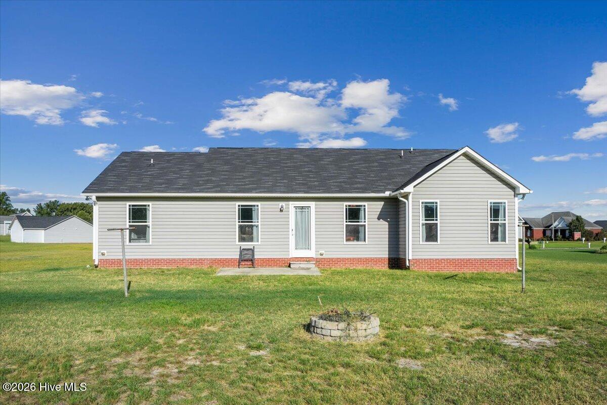 110 Willow Pond Drive Property Photo 36
