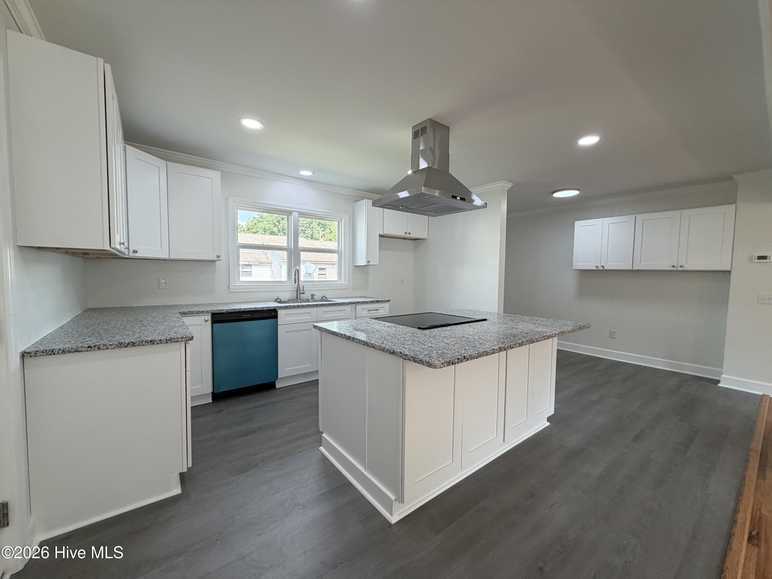 151 Lorrie Street Property Photo 4