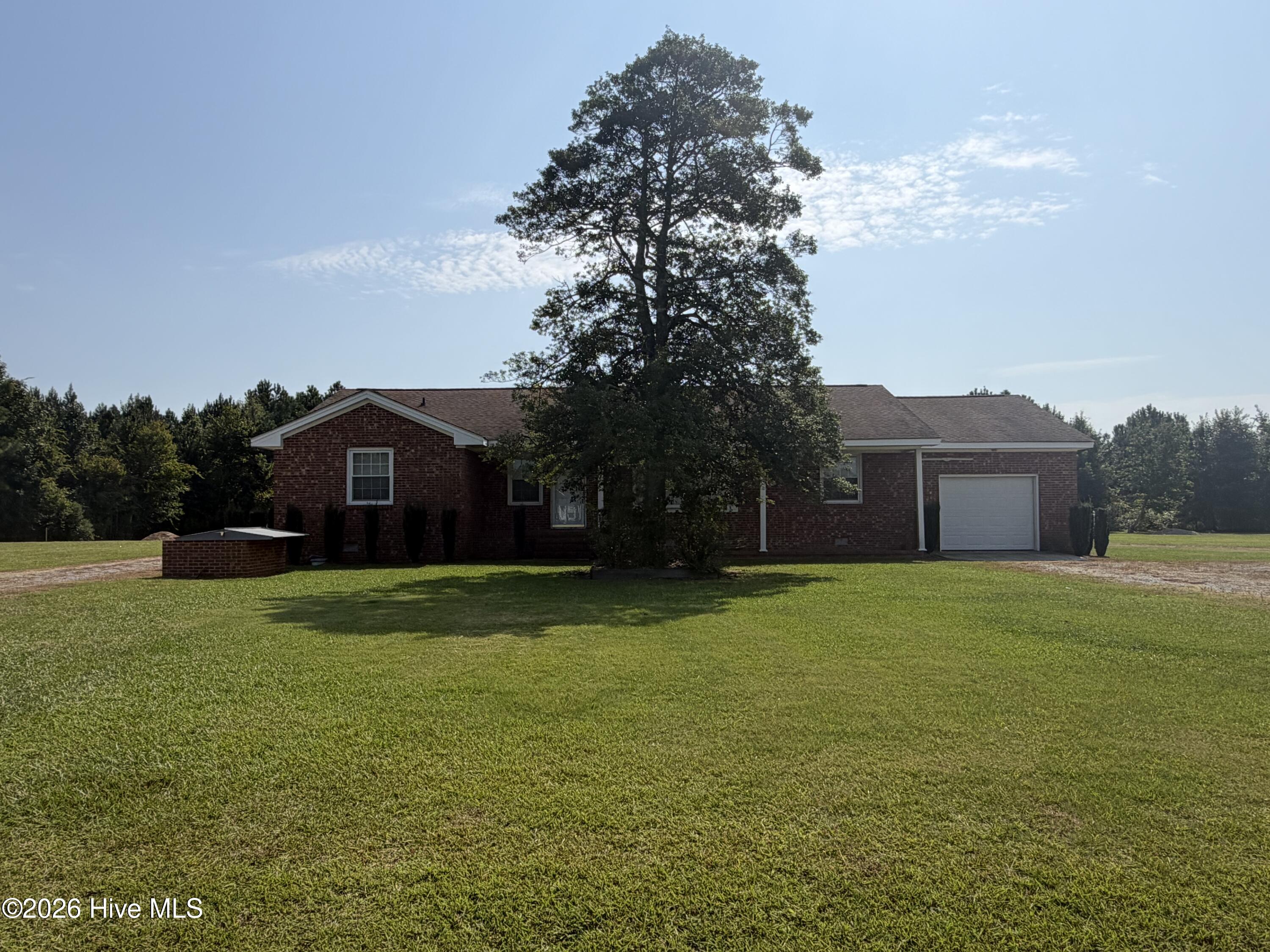 406 Woodruff Road Property Photo 1