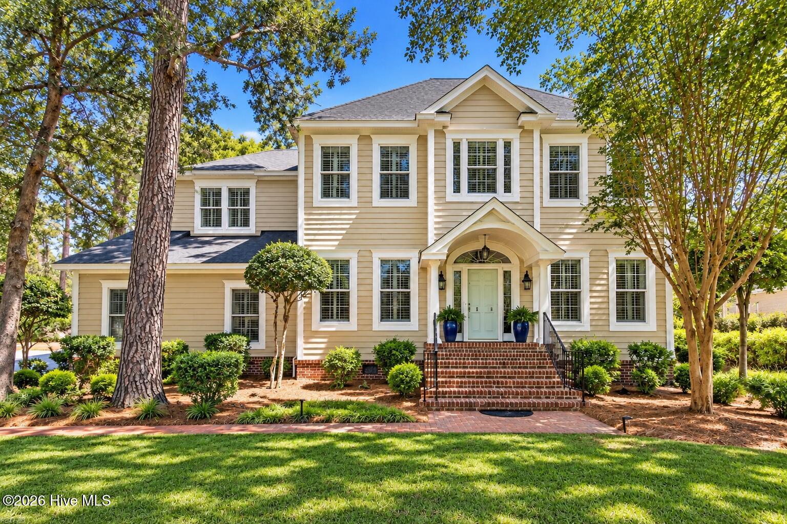 4404 Dragonfly Court SE Property Photo 1