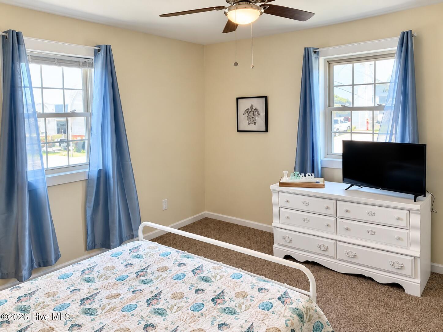 1066 Salter Path Road Property Photo 2