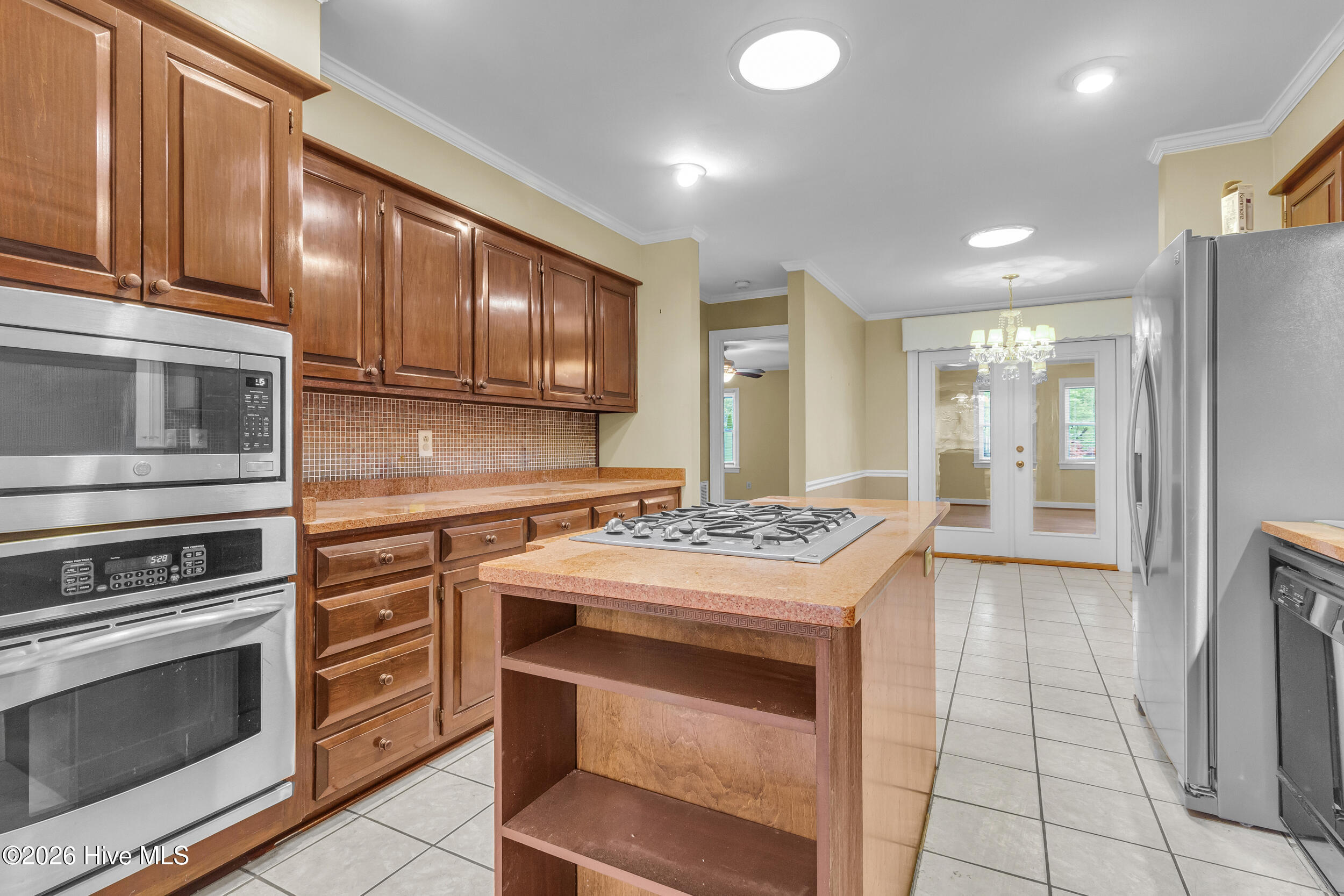 2514 Hickory Street Property Photo 10