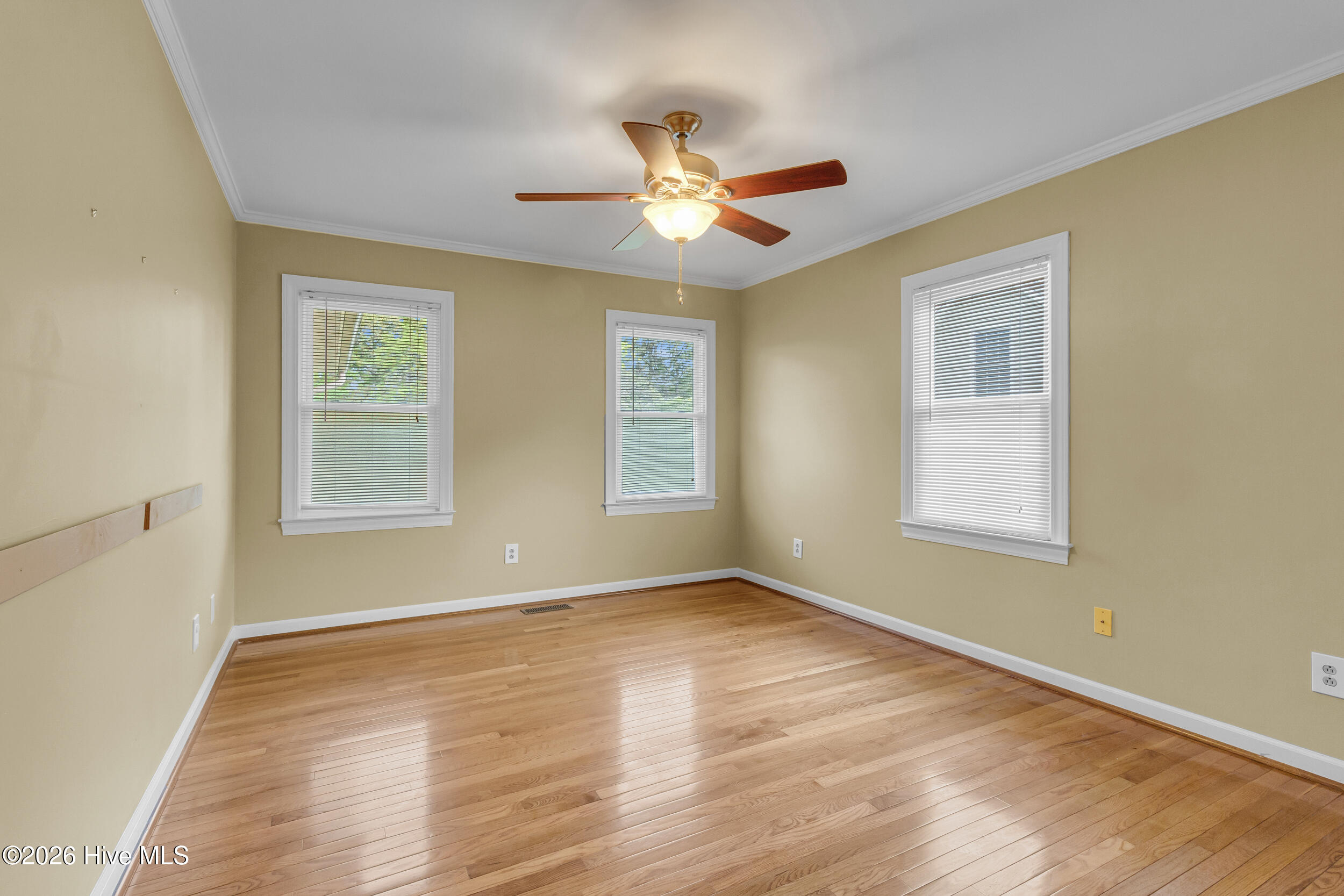 2514 Hickory Street Property Photo 17
