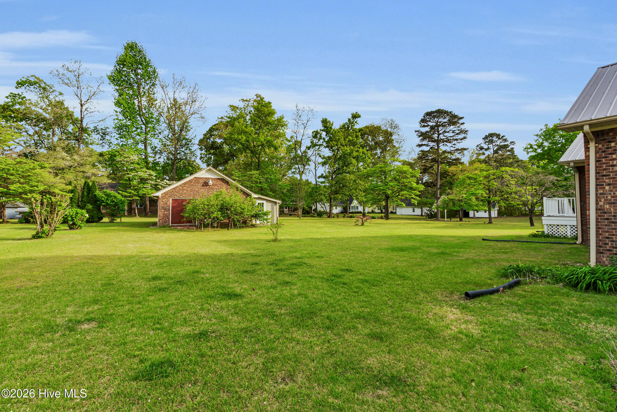 2514 Hickory Street Property Photo 31
