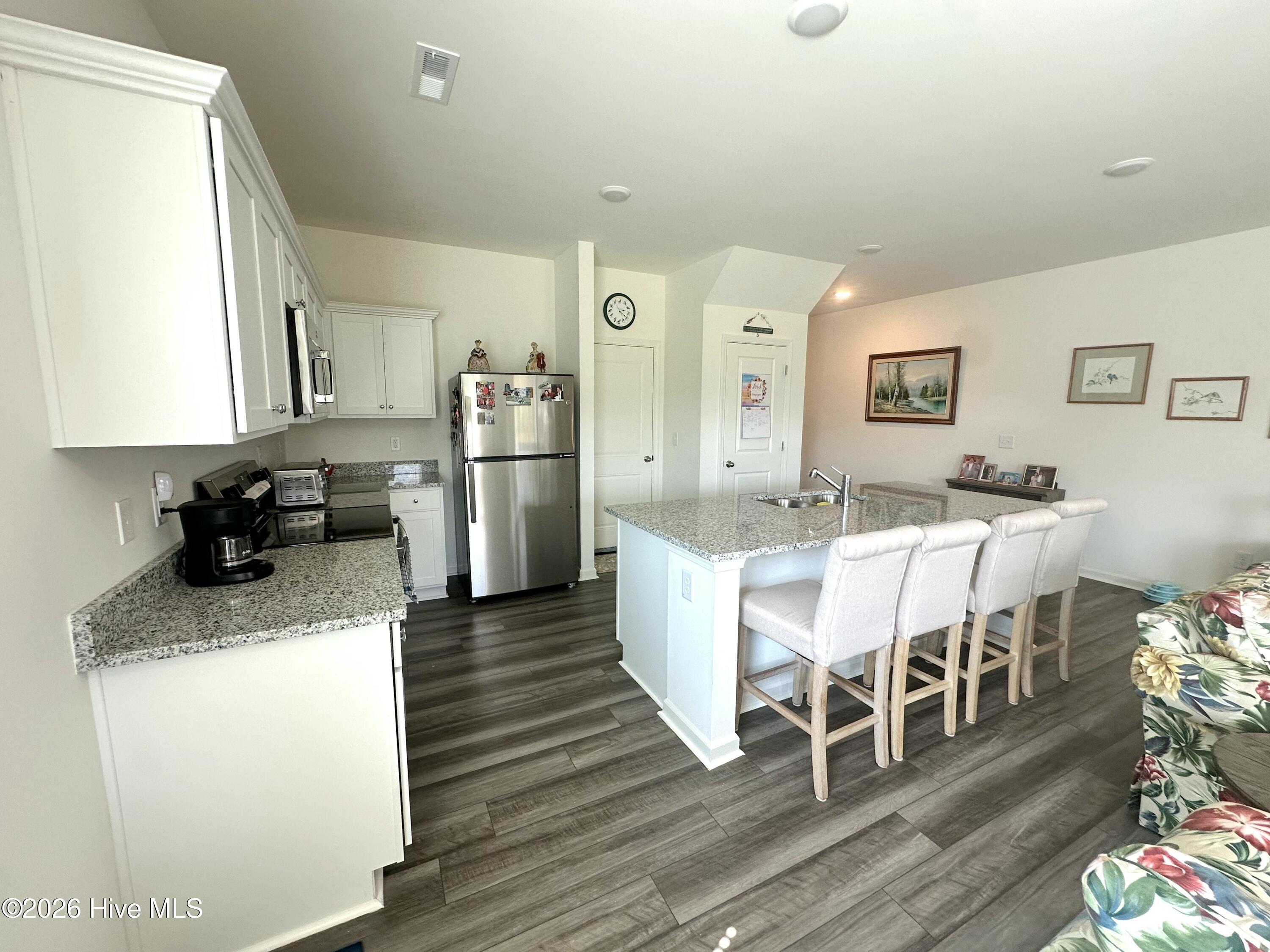 3401 Walker Drive W C Property Photo 10