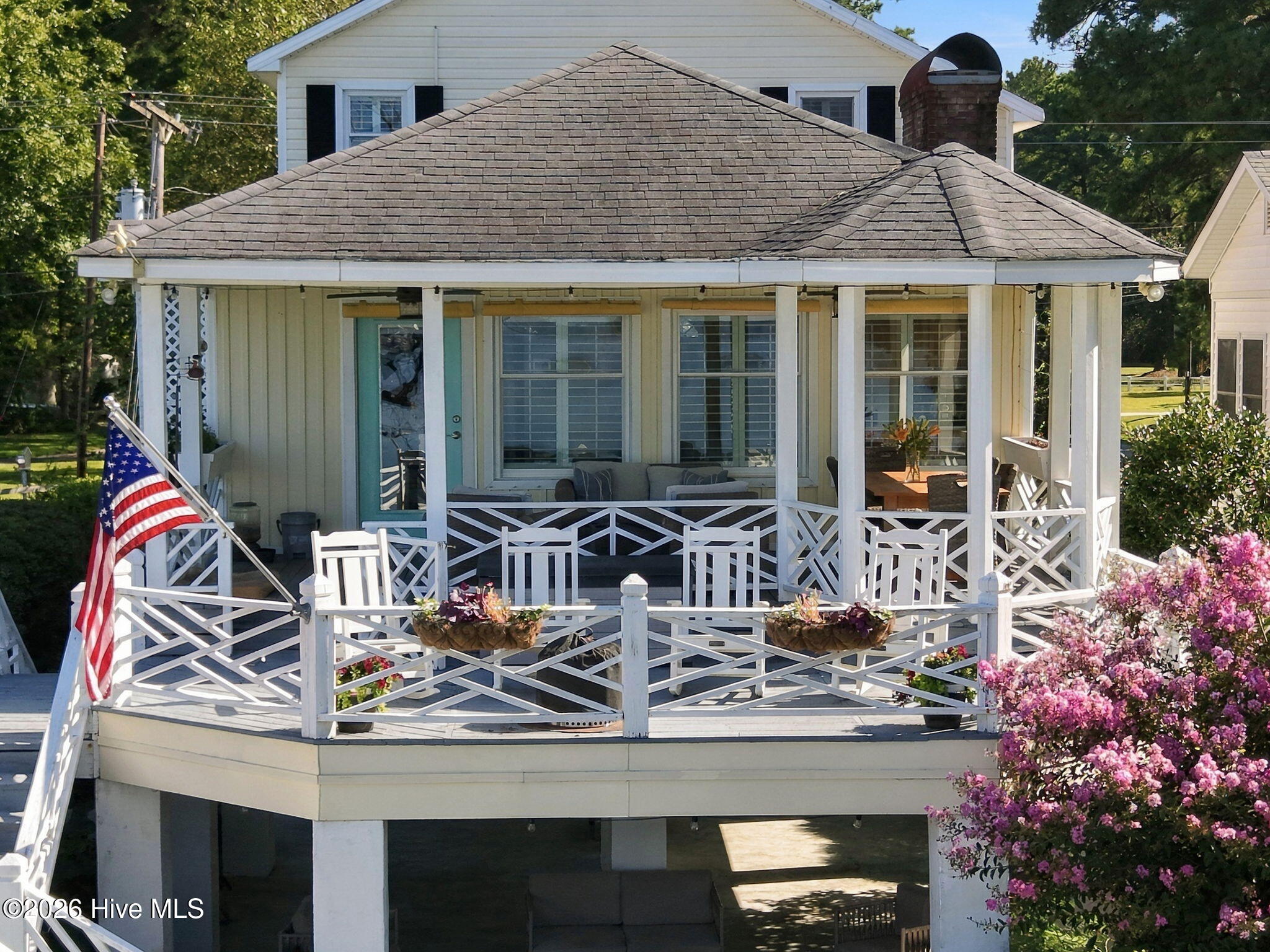 338 Cypress Shore Road Property Photo 2