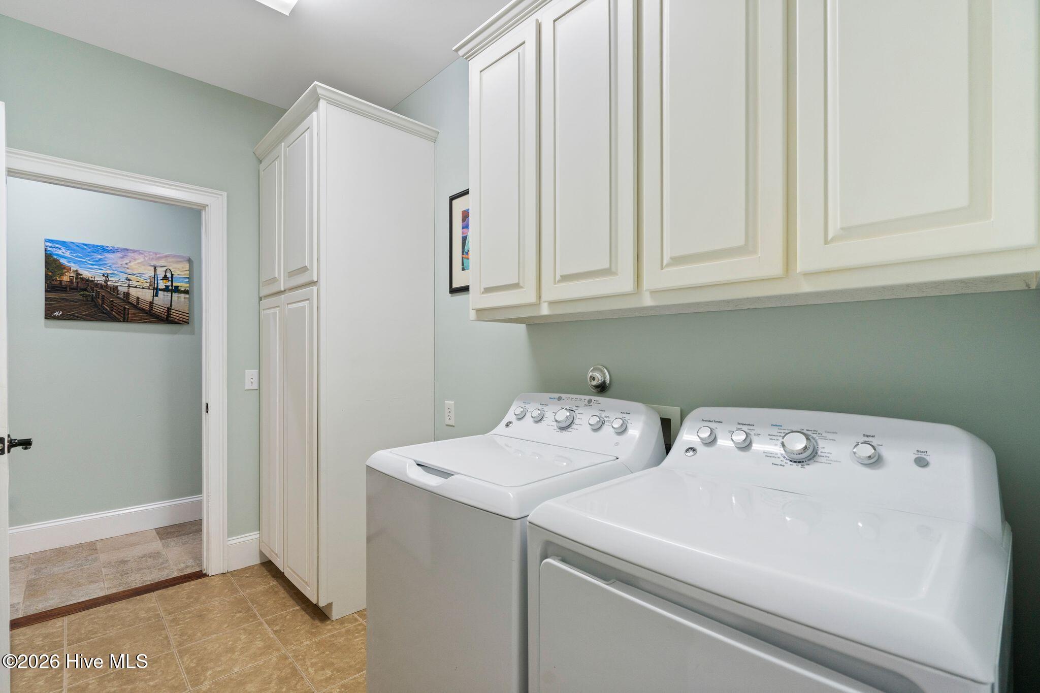 83 W Waverly Drive Property Photo 37