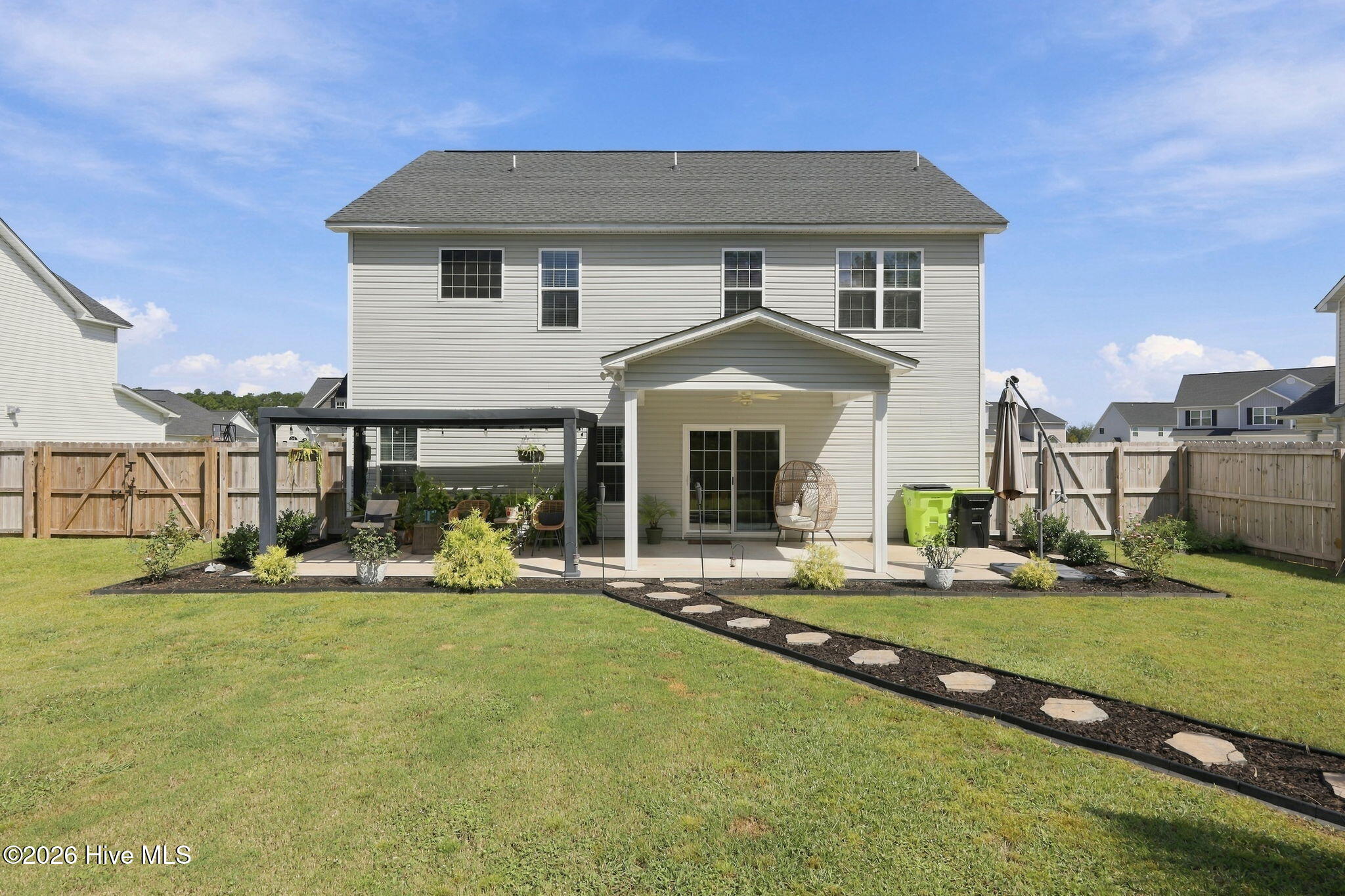 1040 Mackerel Manor Property Photo 35