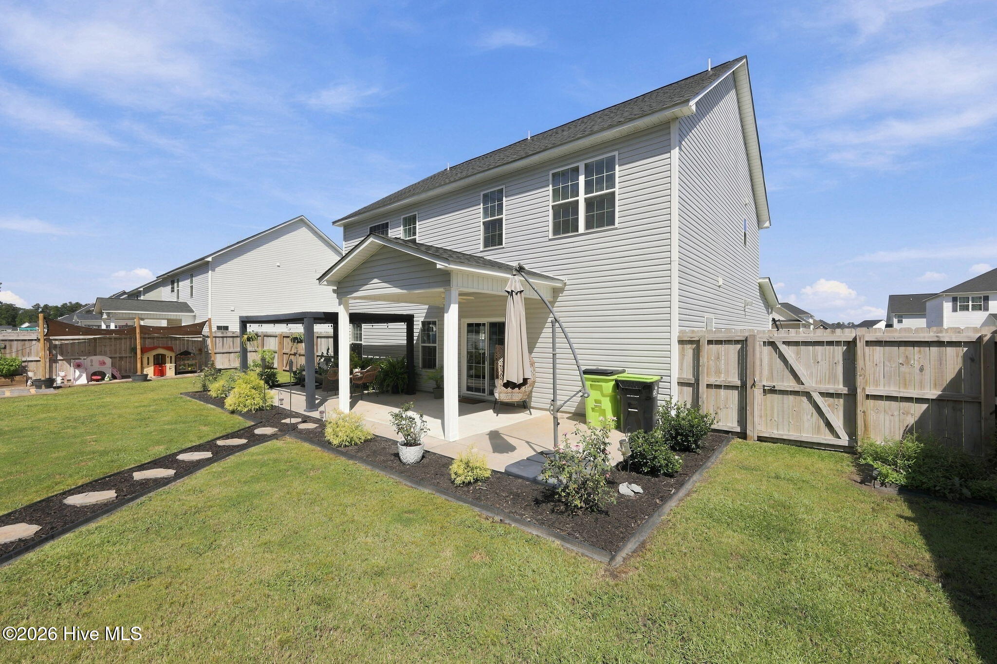 1040 Mackerel Manor Property Photo 41