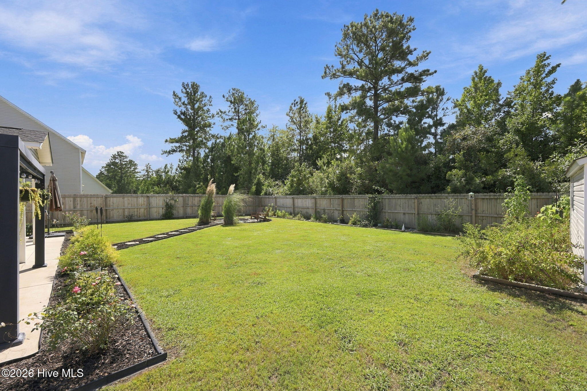 1040 Mackerel Manor Property Photo 48