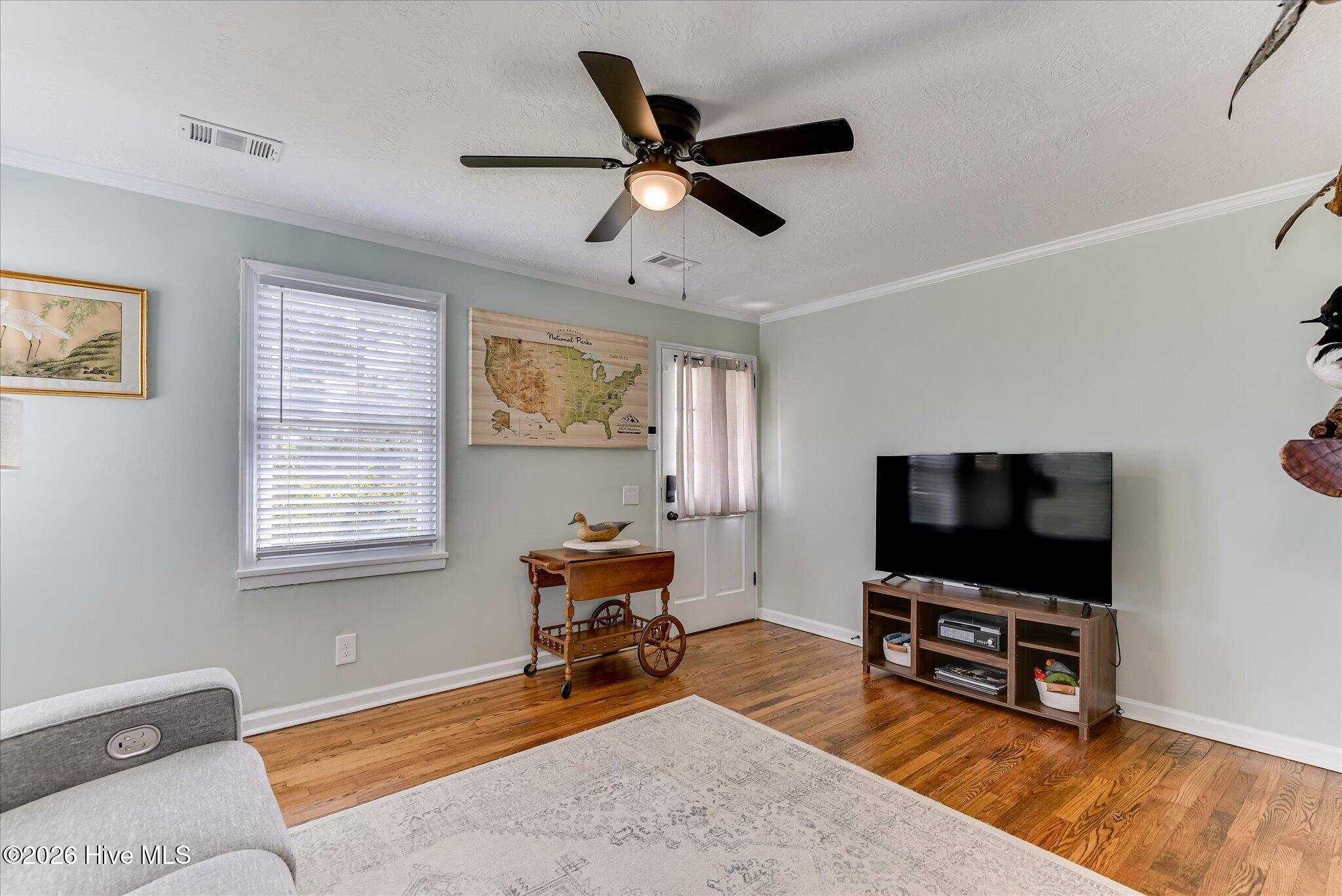 1040 Redbird Road Property Photo 5