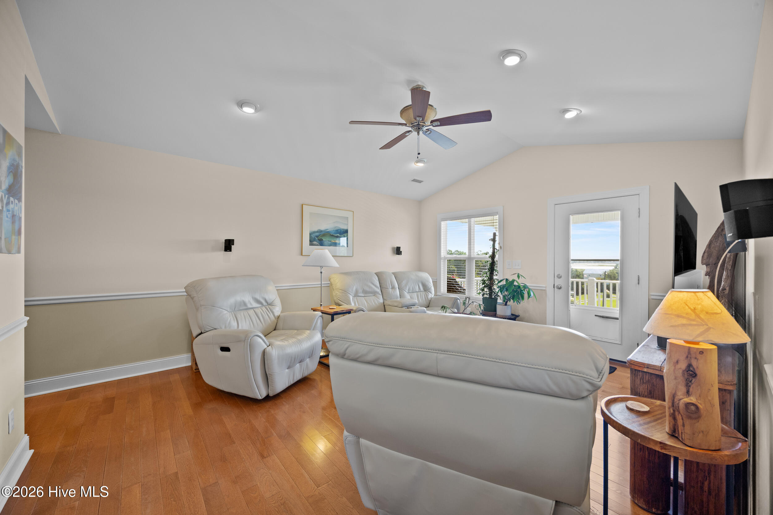 134 Heron Cove Road Property Photo 3