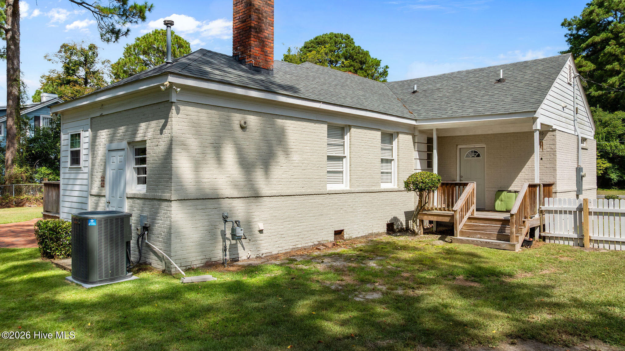 806 Beech Street Property Photo 32