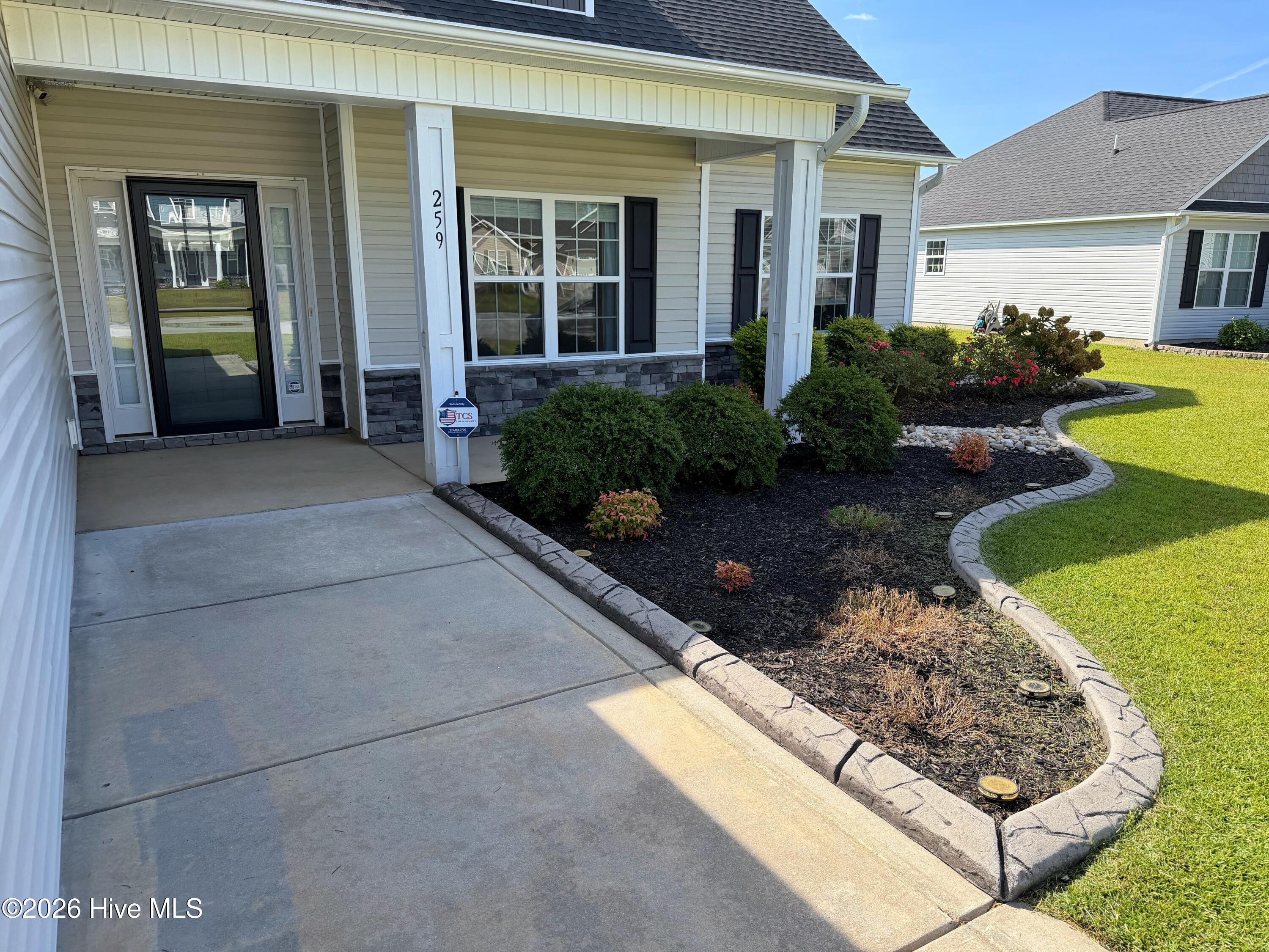 259 Wood House Drive Property Photo 3