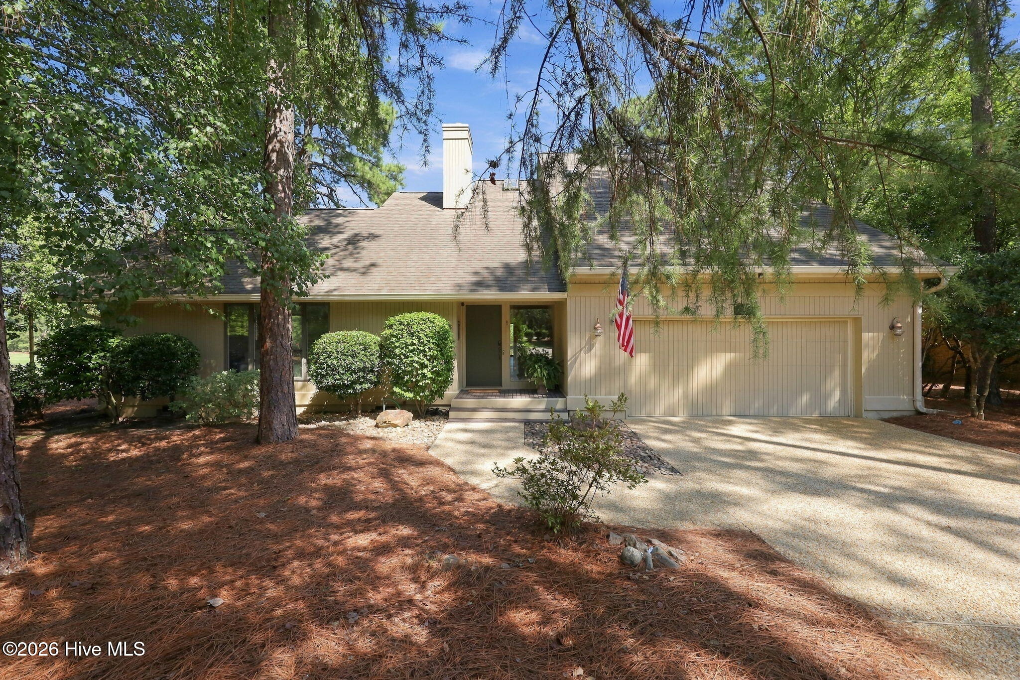 25 Lake Hills Road Property Photo 1
