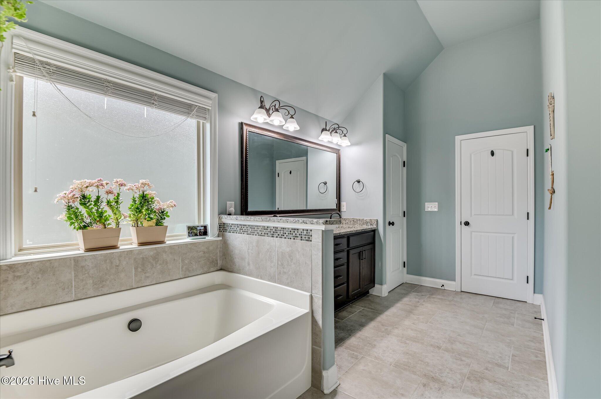 220 Ryan Lane Property Photo 33
