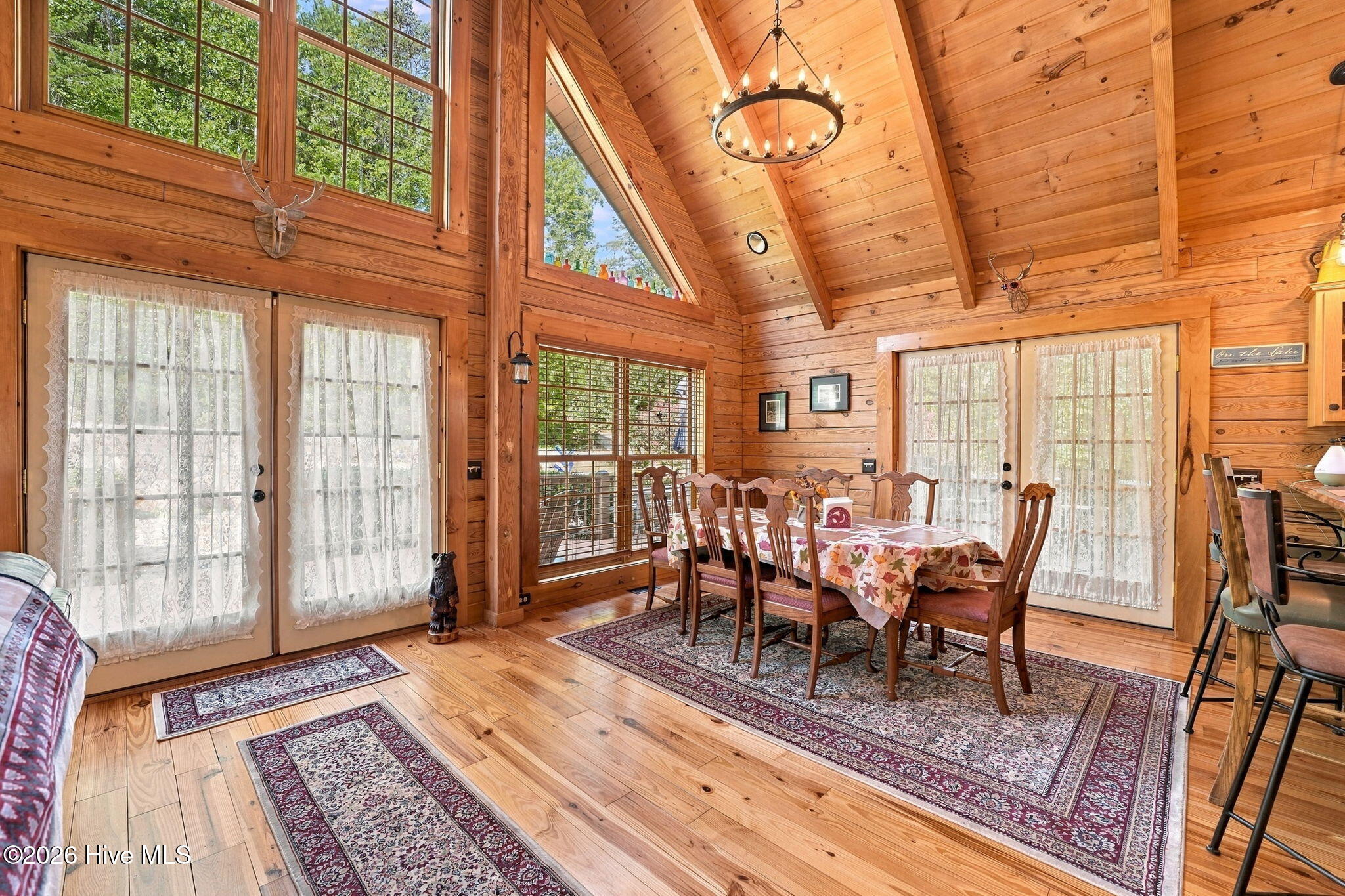 528 Manchester Road Property Photo 7