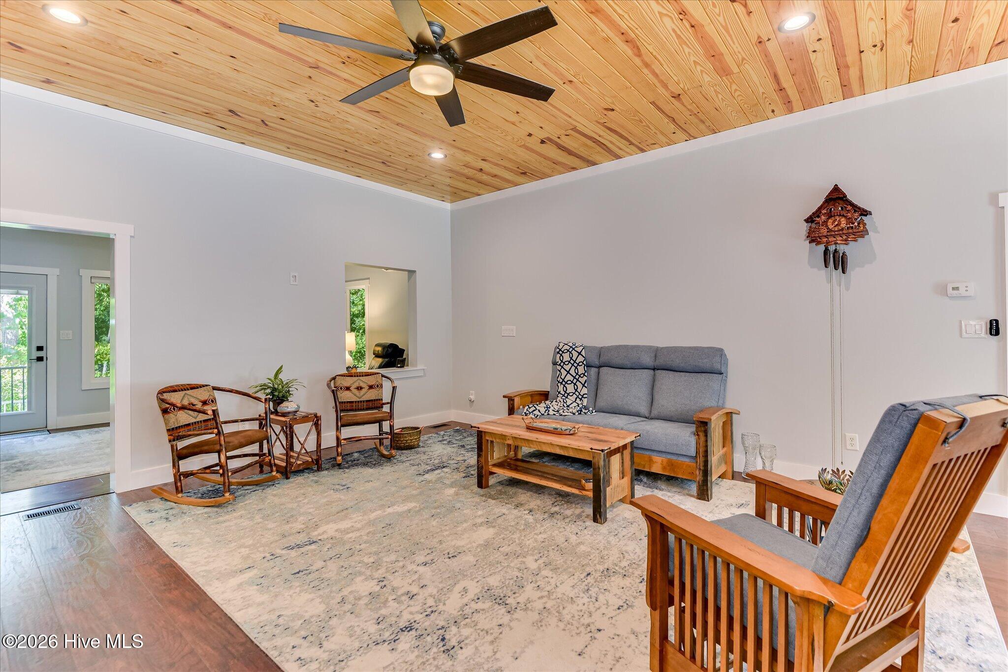 408 Reynard Place Property Photo 10