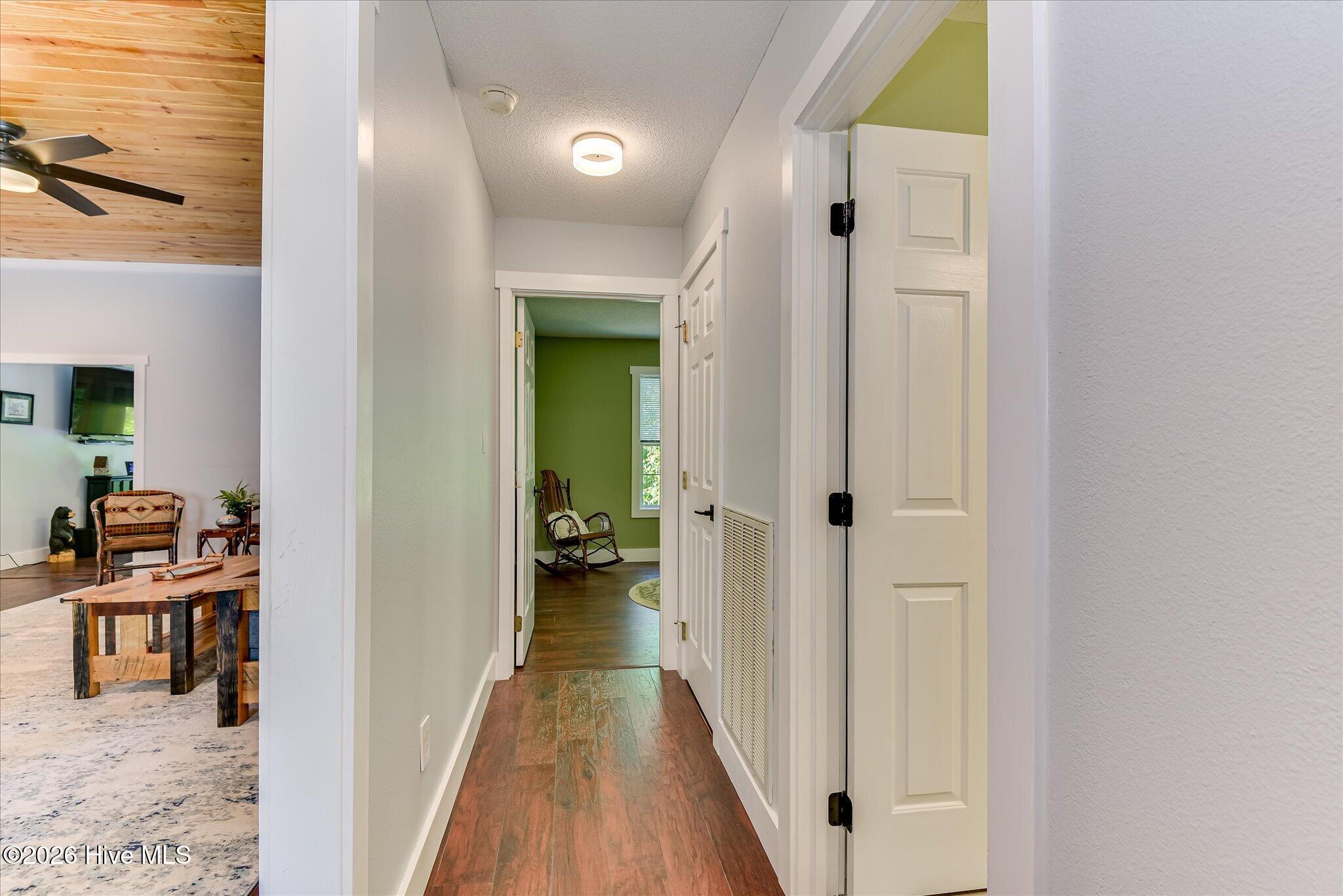 408 Reynard Place Property Photo 33