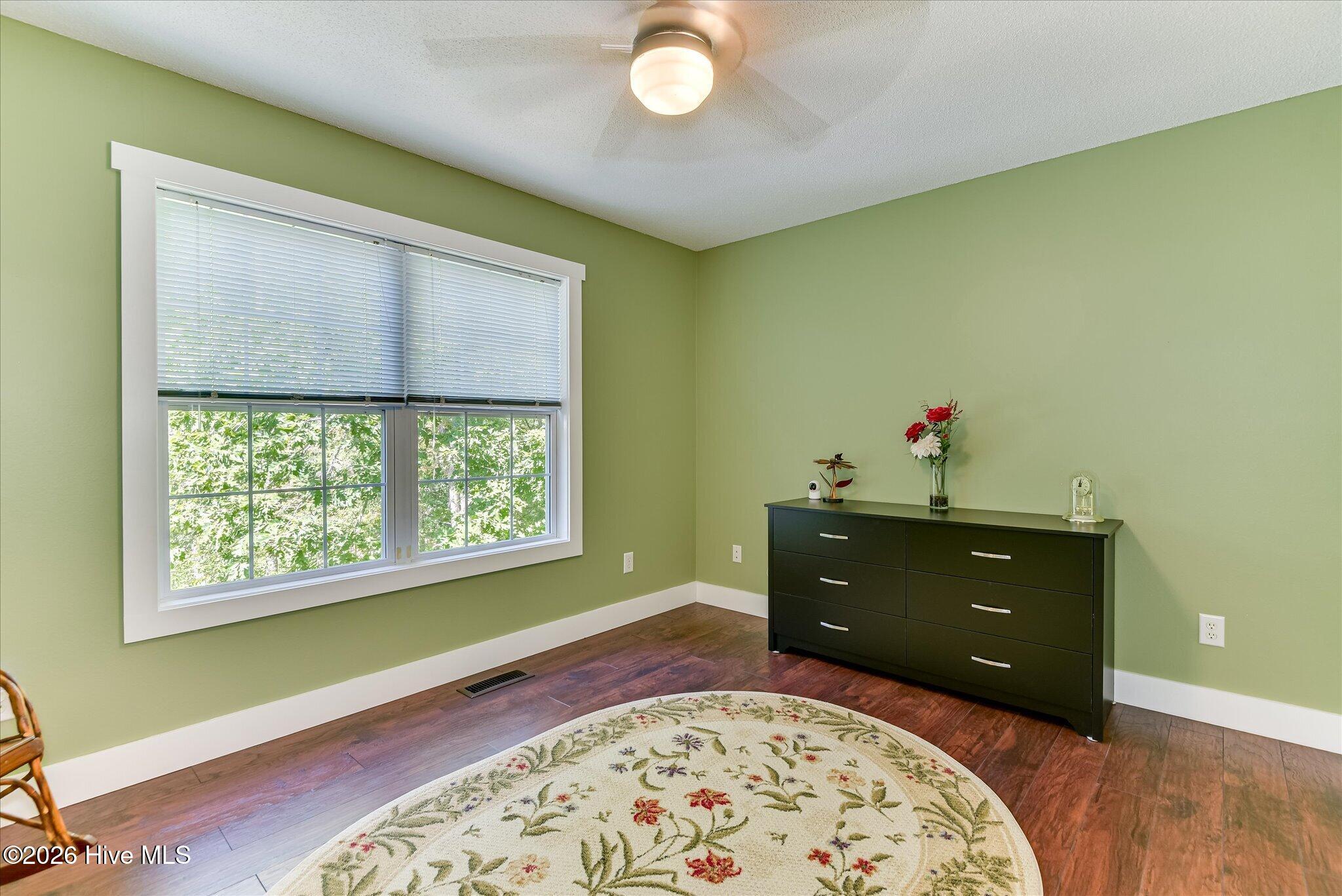 408 Reynard Place Property Photo 34